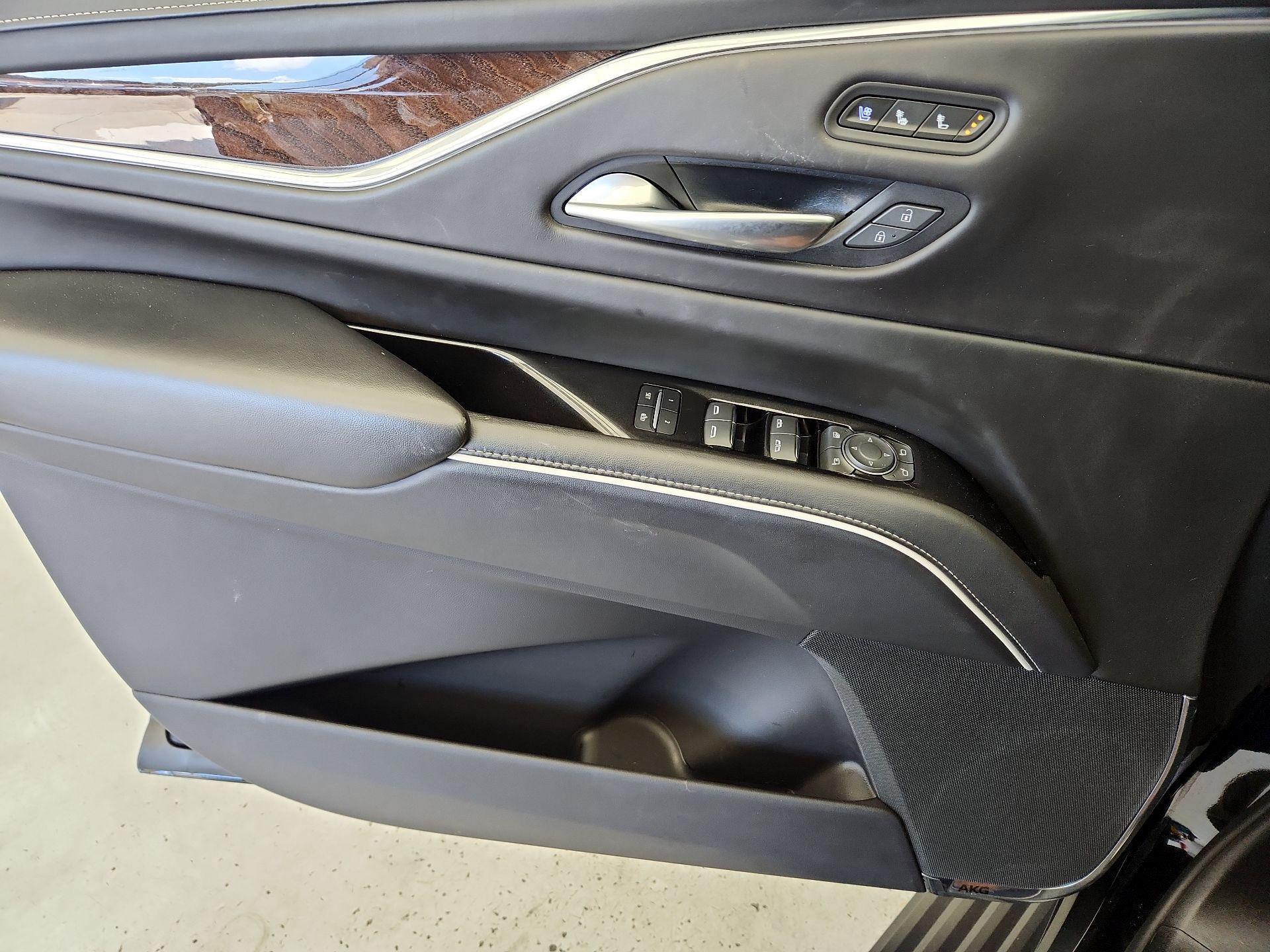 Thumbnail: 2022 Cadillac Escalade - 12