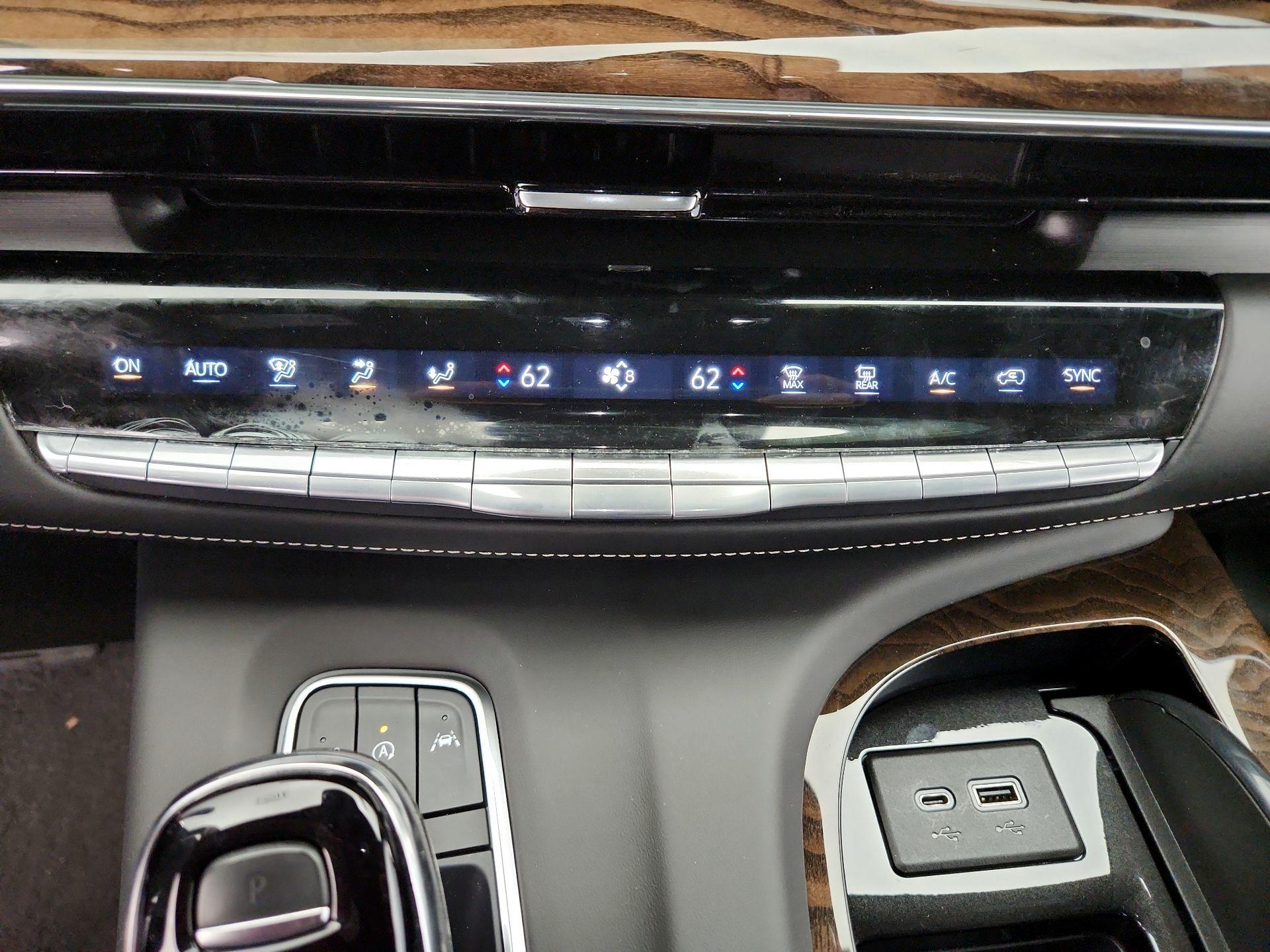 Thumbnail: 2022 Cadillac Escalade - 16
