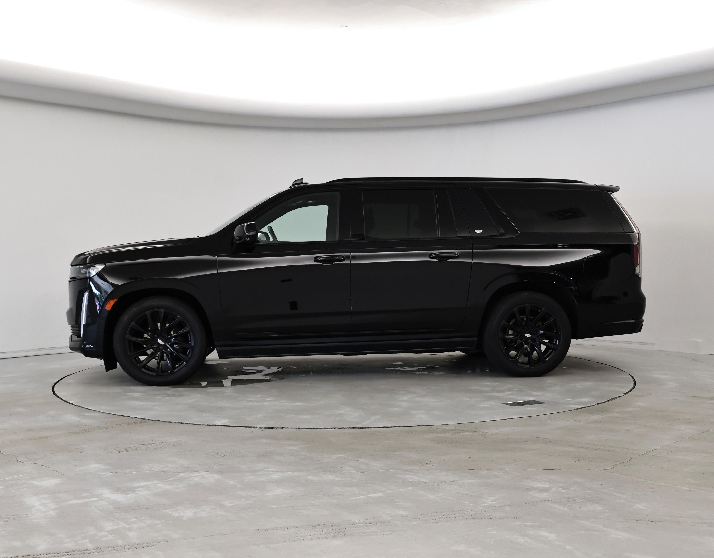 Thumbnail: 2022 Cadillac Escalade - 3