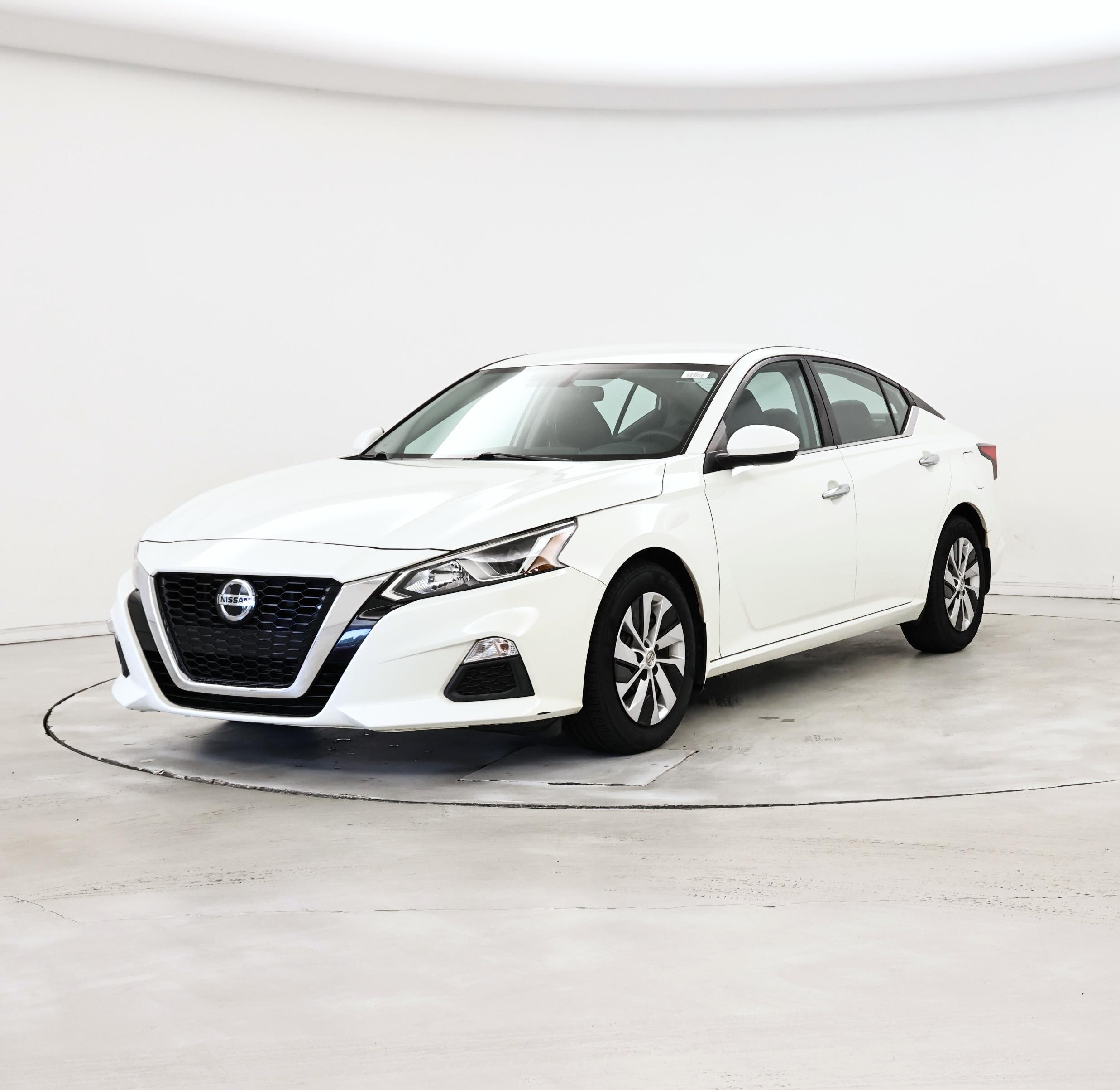 Thumbnail: 2019 Nissan Altima - 4