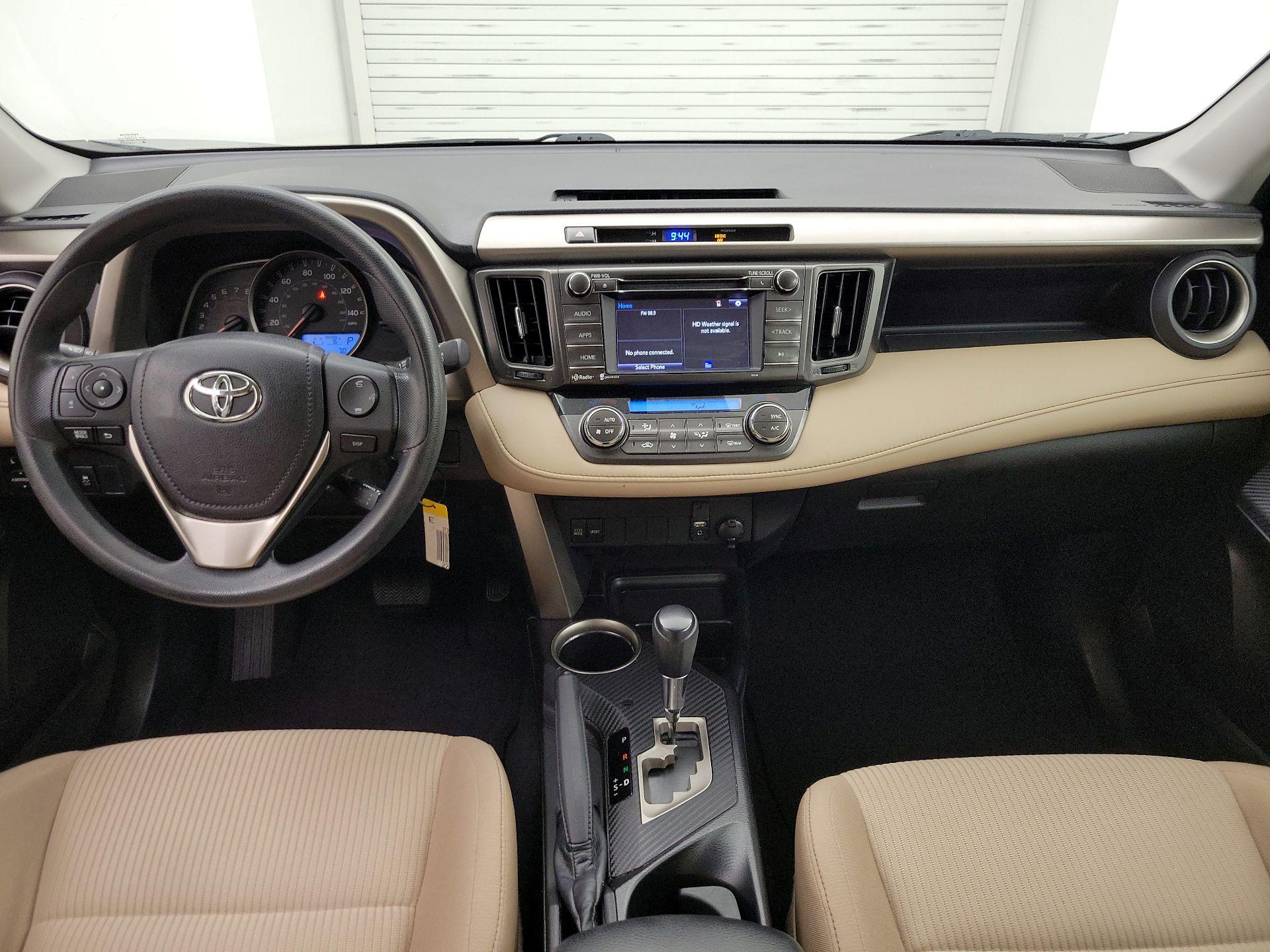 Thumbnail: 2014 Toyota RAV4 - 9