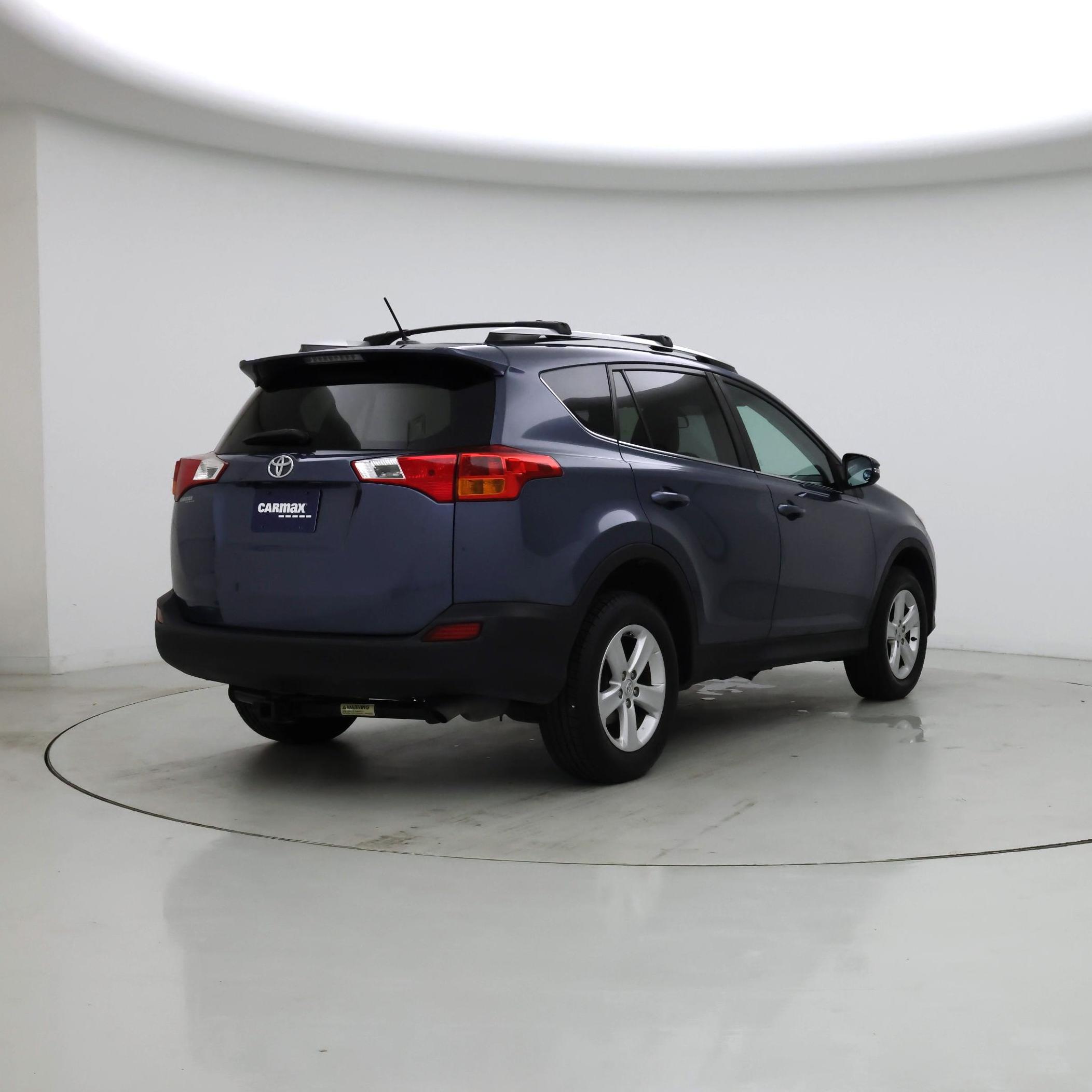 Thumbnail: 2014 Toyota RAV4 - 8