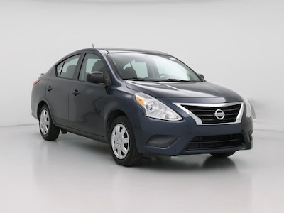 Blue 2015 Nissan Versa S Plus