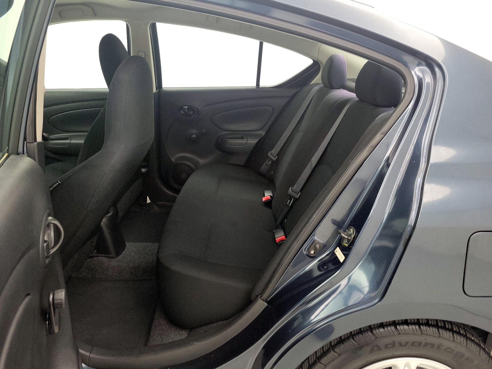 Thumbnail: 2015 Nissan Versa - 17