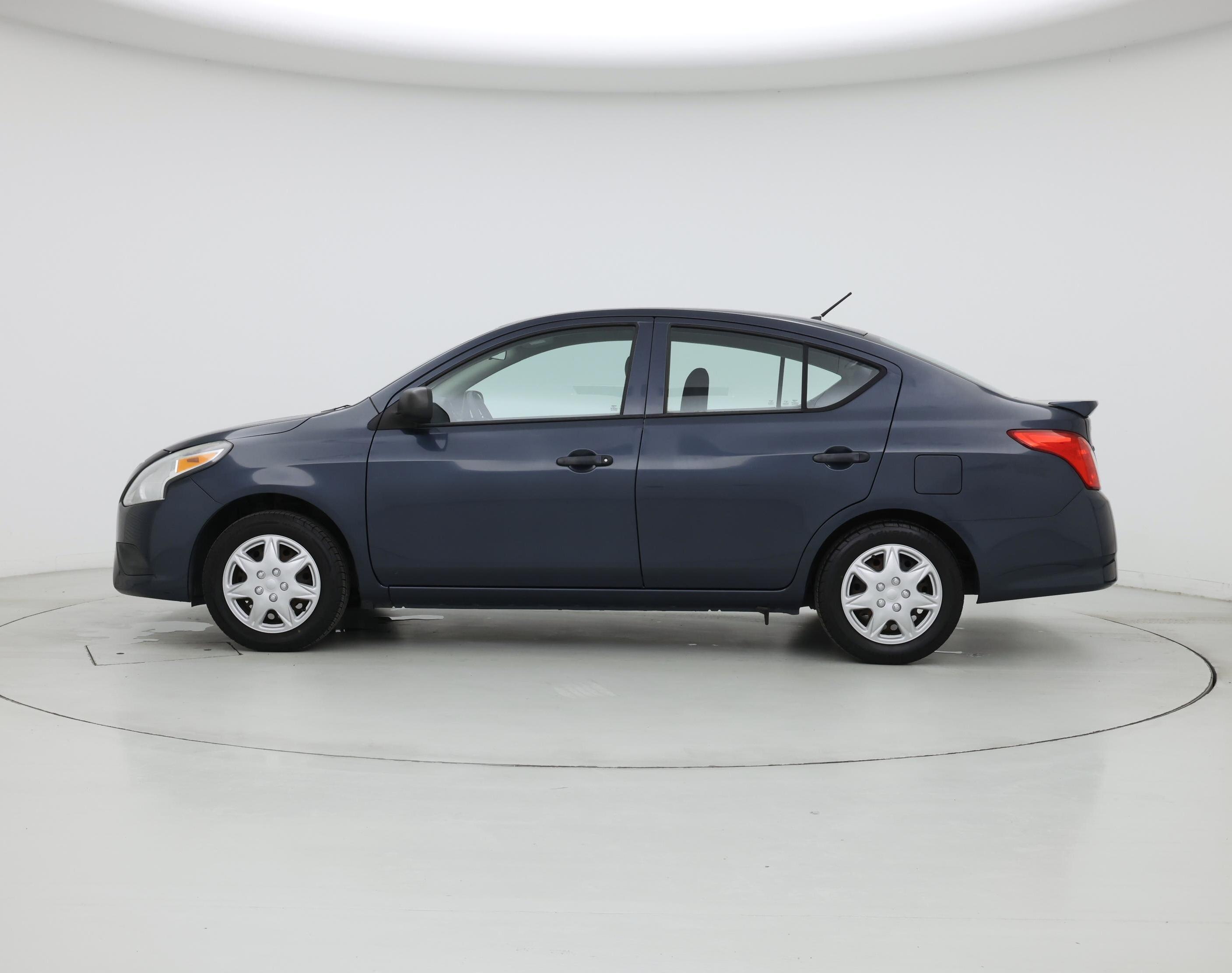 Thumbnail: 2015 Nissan Versa - 3