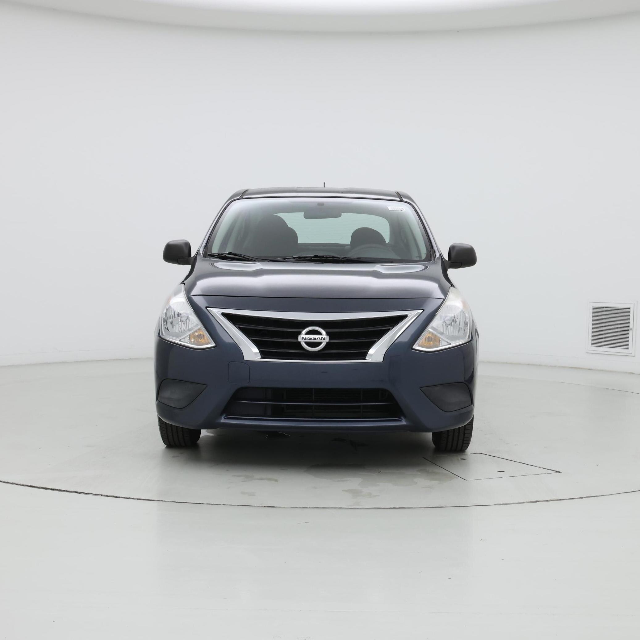 Thumbnail: 2015 Nissan Versa - 5