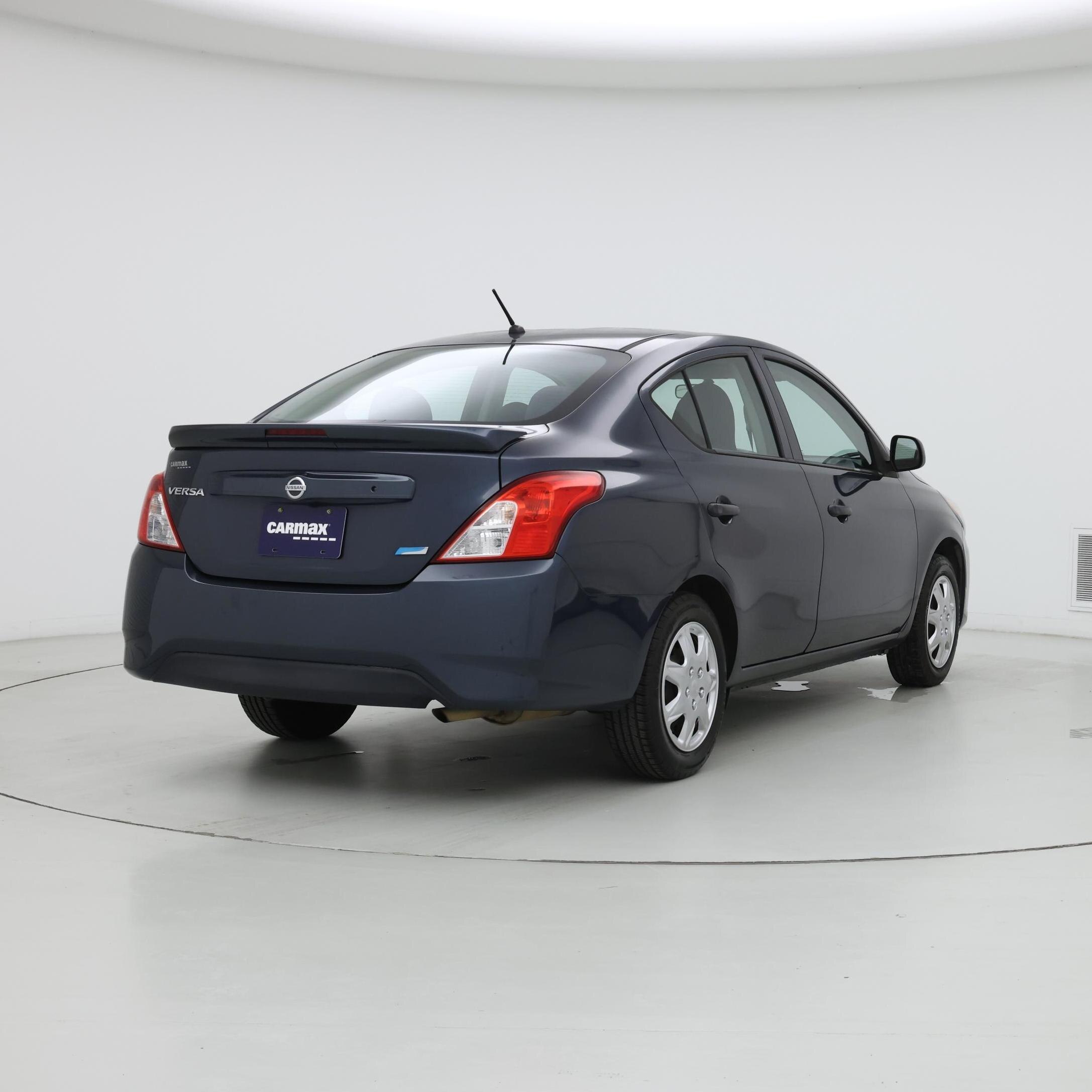 Thumbnail: 2015 Nissan Versa - 8
