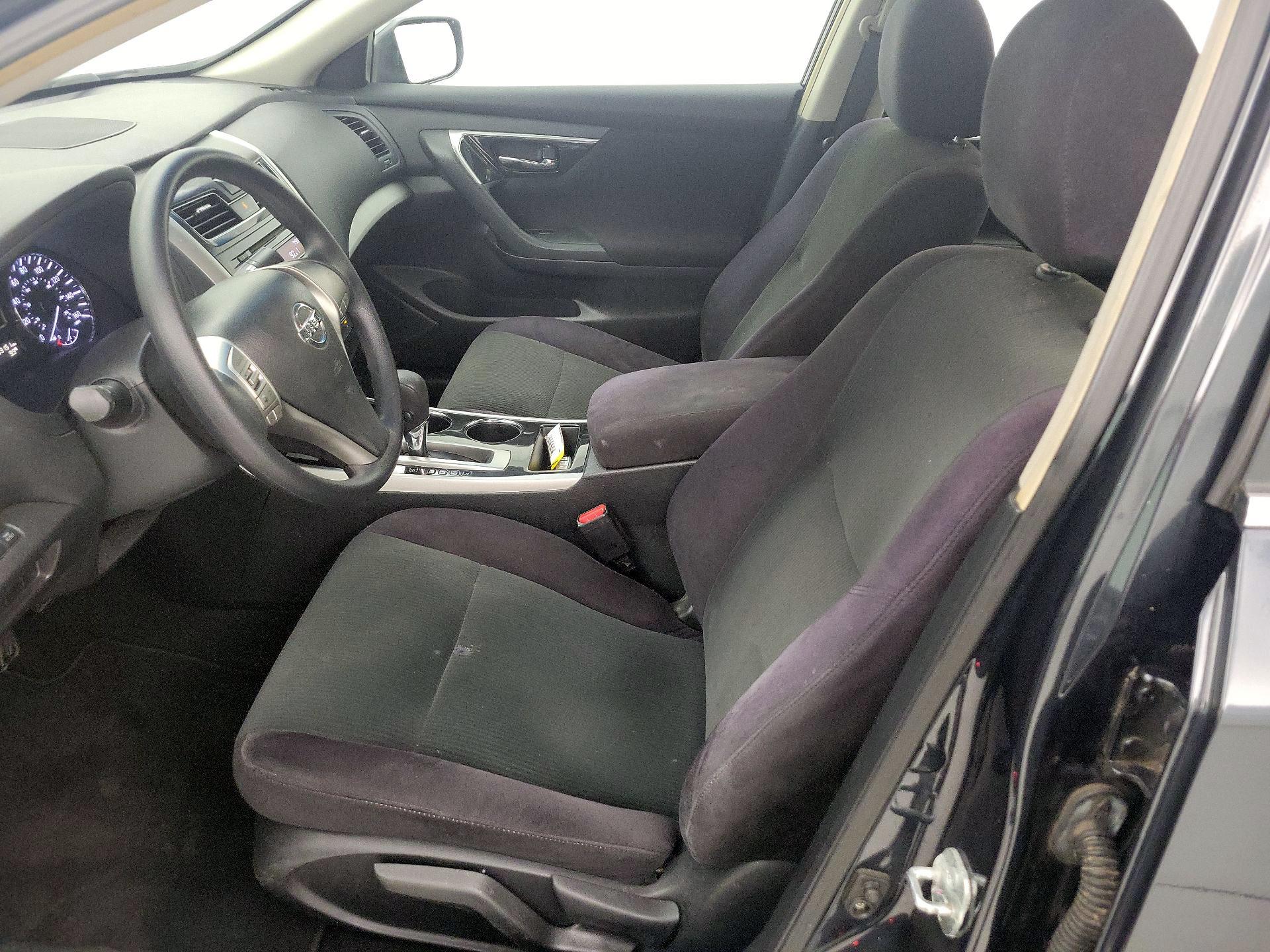 Thumbnail: 2013 Nissan Altima - 11