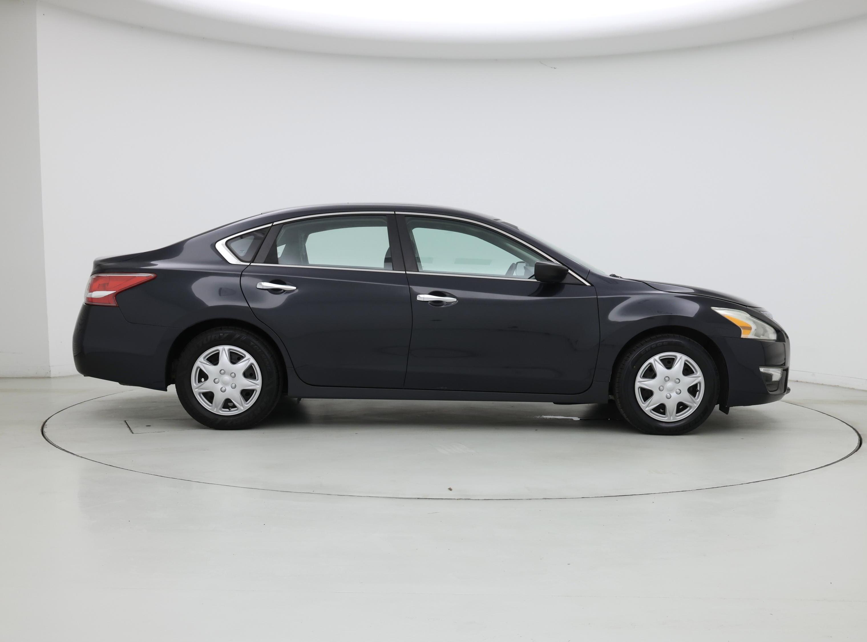 Thumbnail: 2013 Nissan Altima - 7