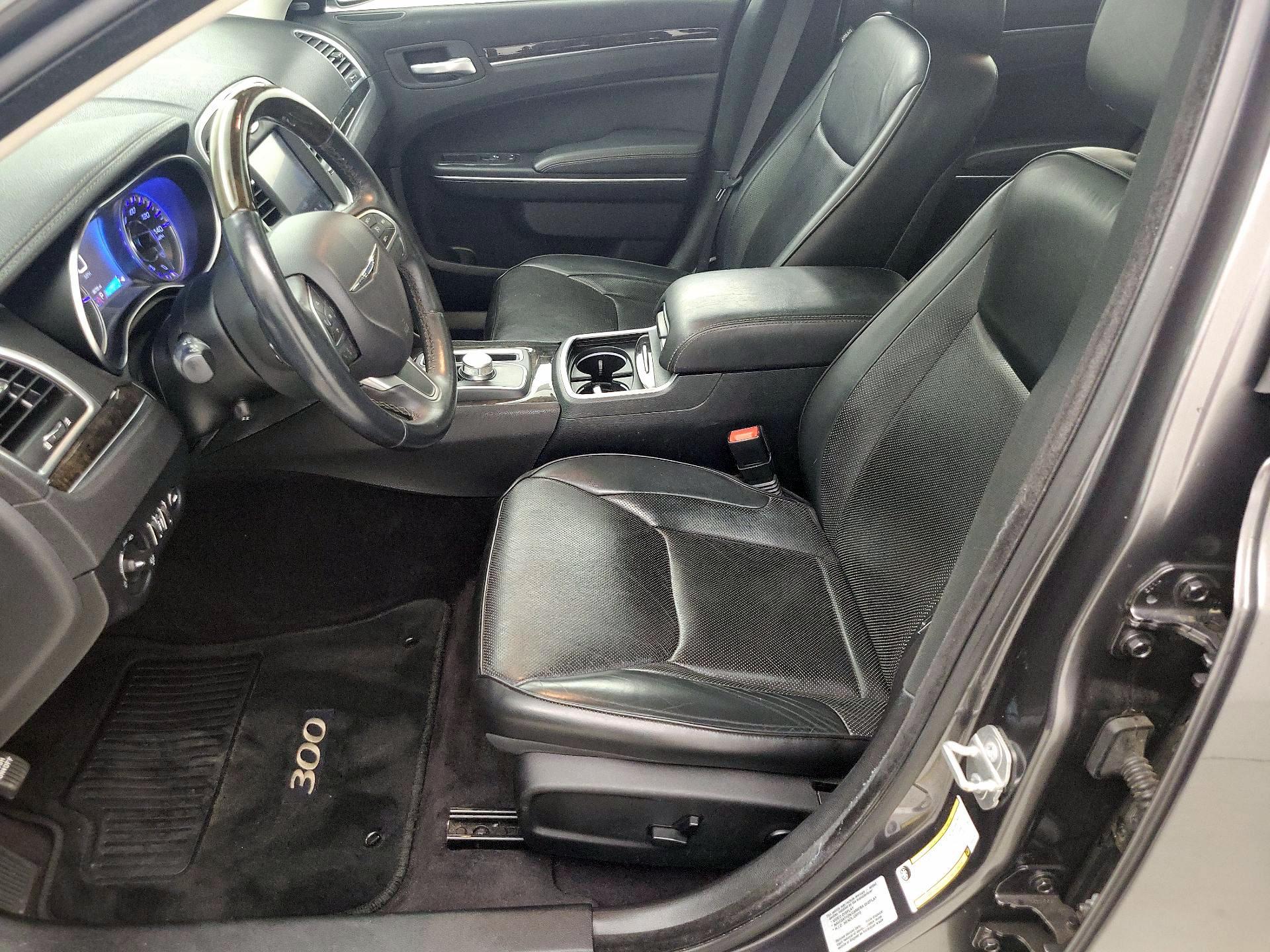 Thumbnail: 2016 Chrysler 300 - 11