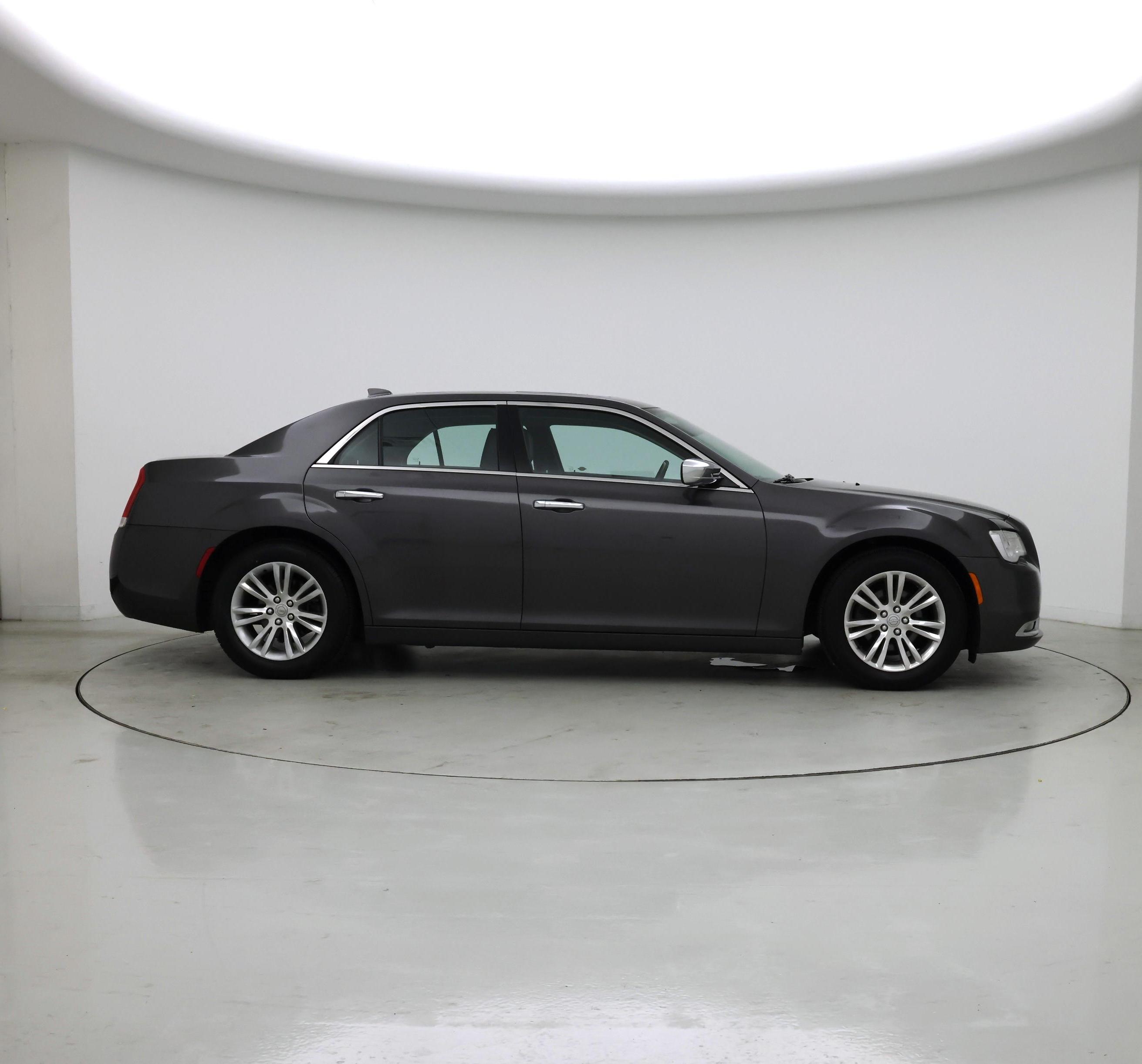 Thumbnail: 2016 Chrysler 300 - 7