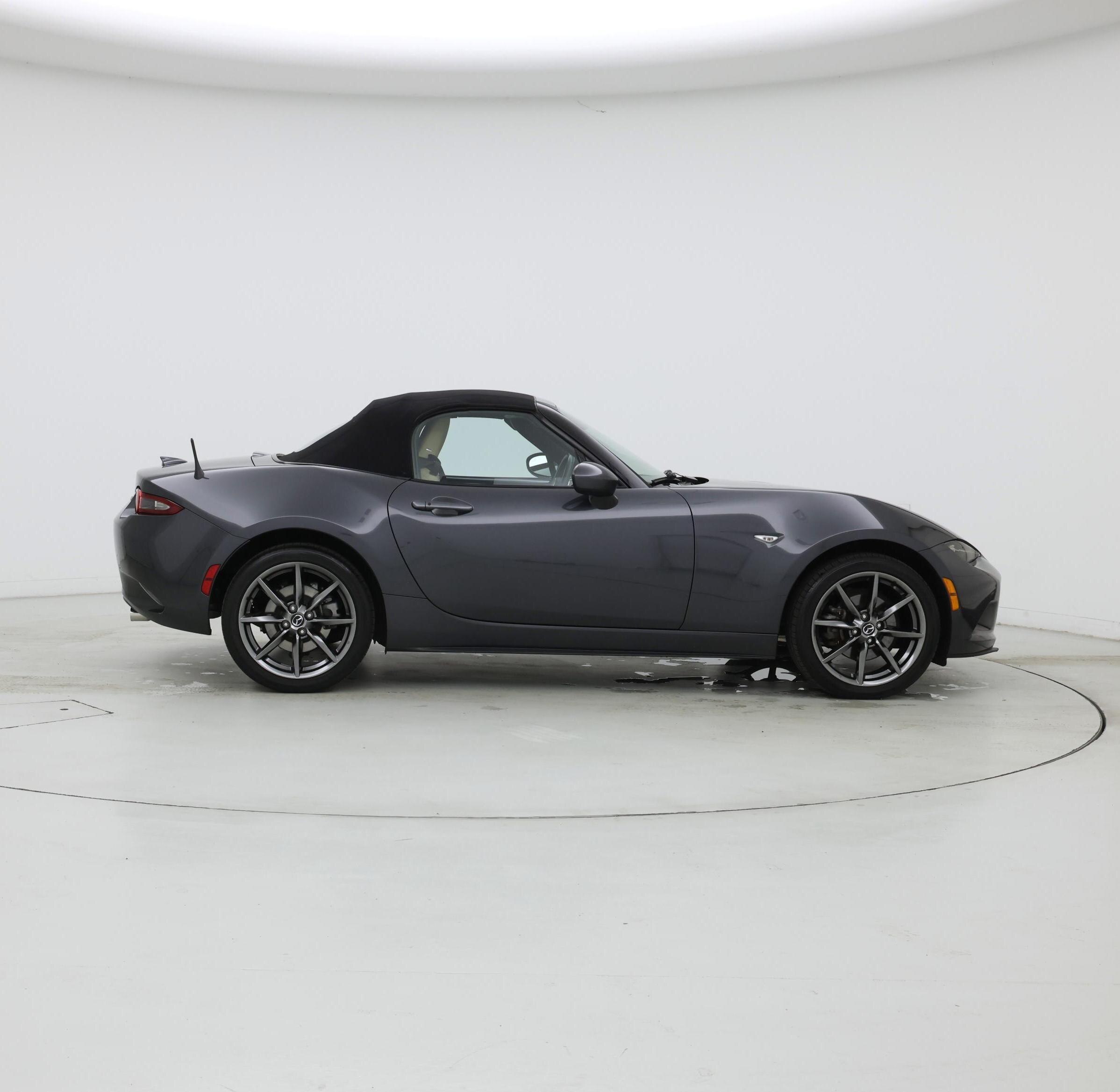 Thumbnail: 2016 Mazda MX-5 Miata - 7
