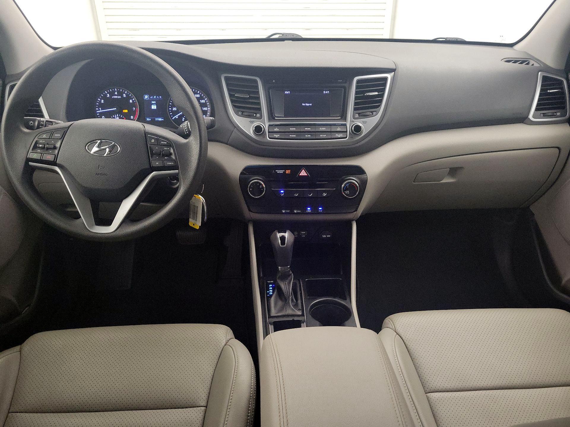 Thumbnail: 2017 Hyundai Tucson - 9