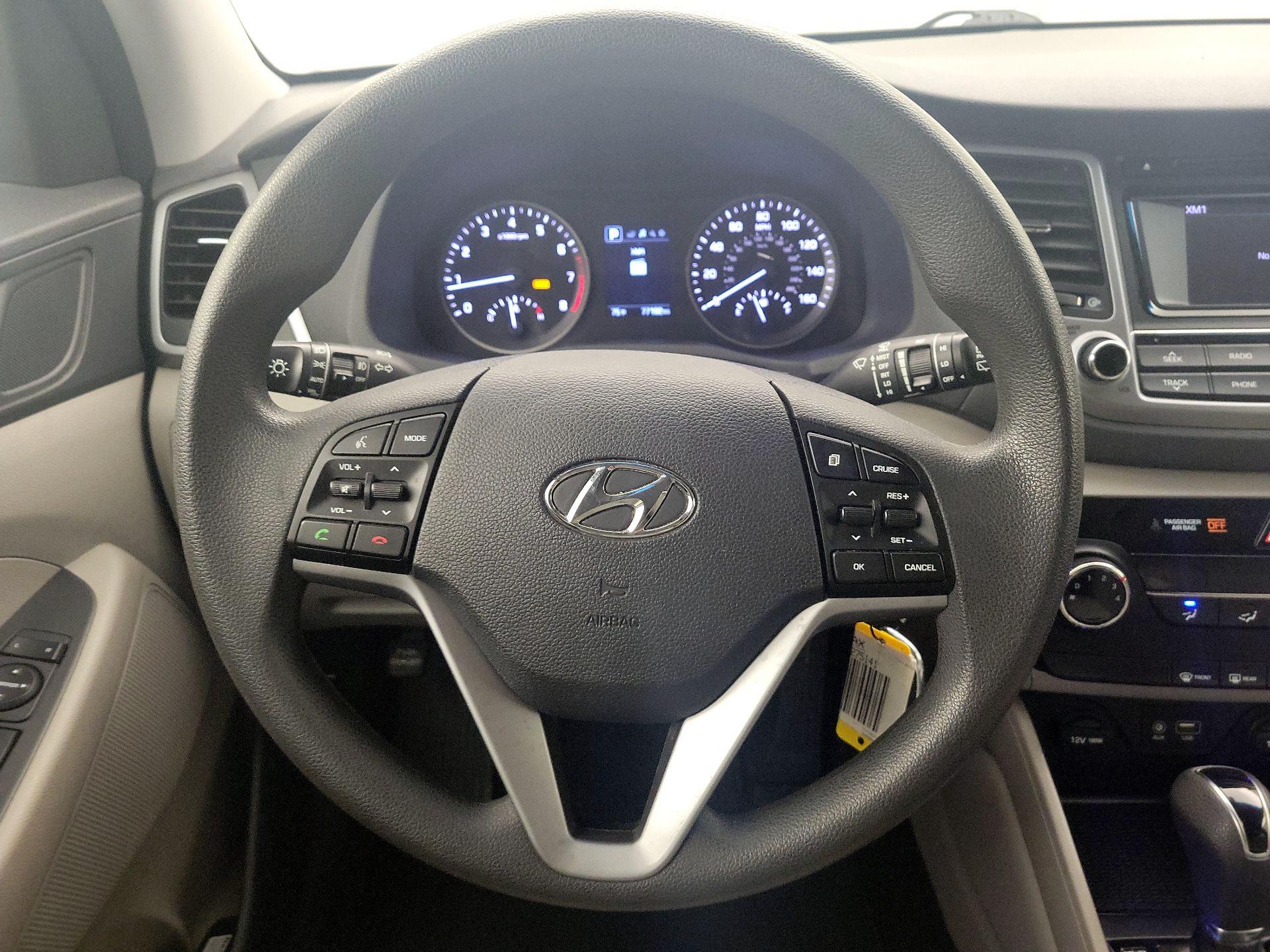 Thumbnail: 2017 Hyundai Tucson - 10