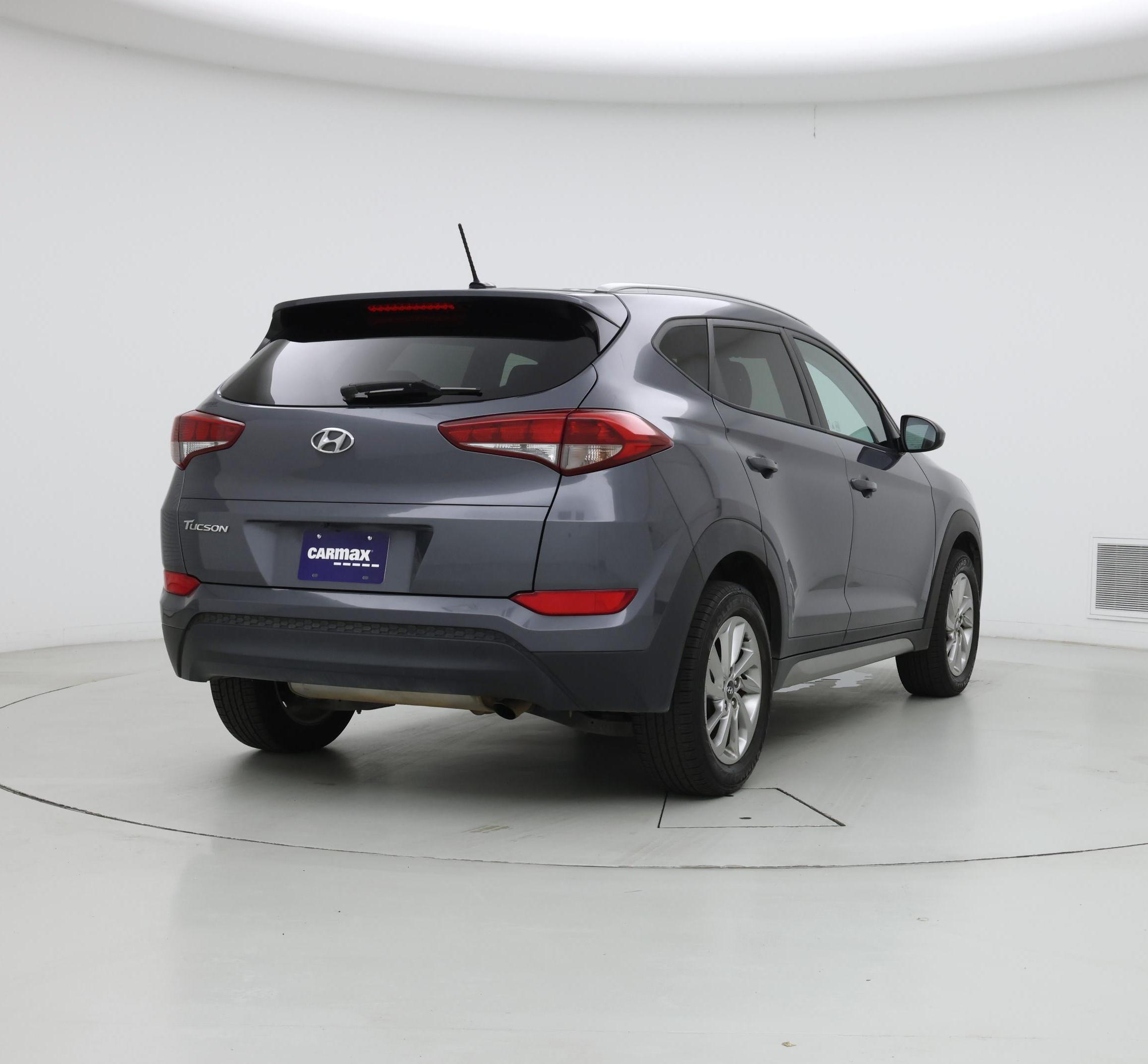 Thumbnail: 2017 Hyundai Tucson - 8
