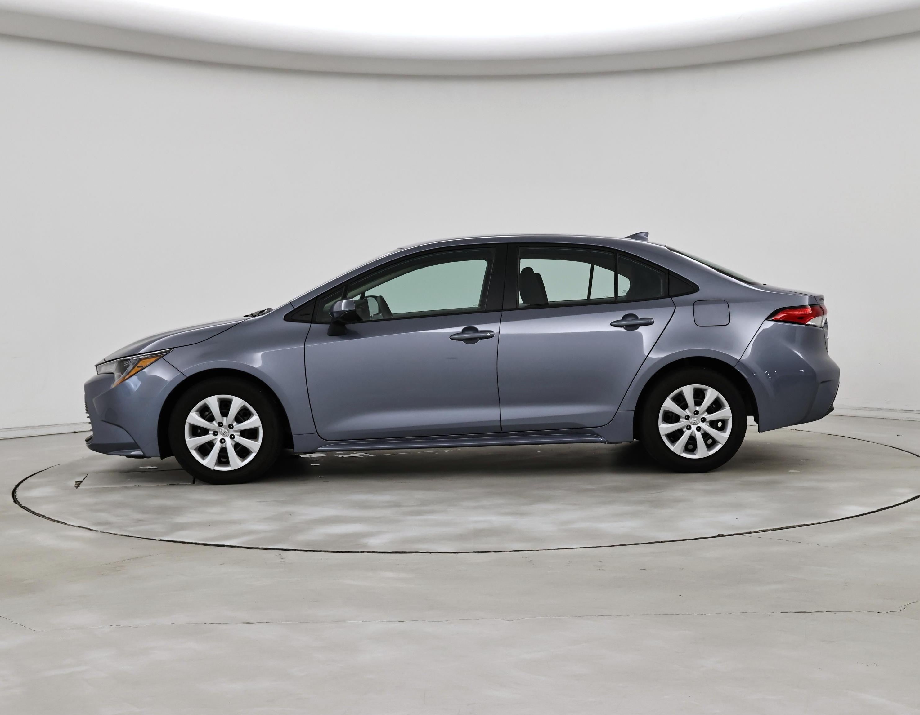 Thumbnail: 2023 Toyota Corolla - 3