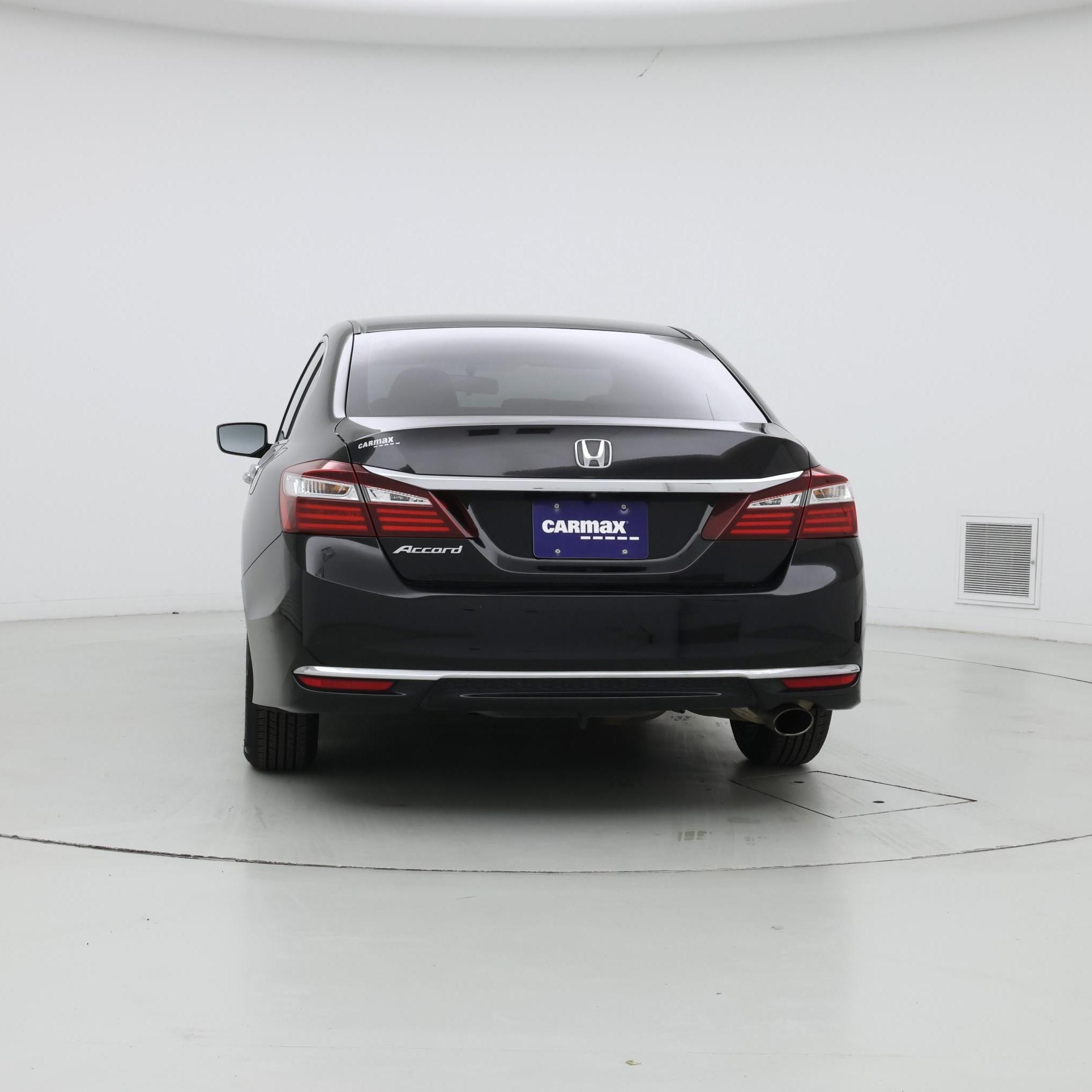 Thumbnail: 2017 Honda Accord - 6