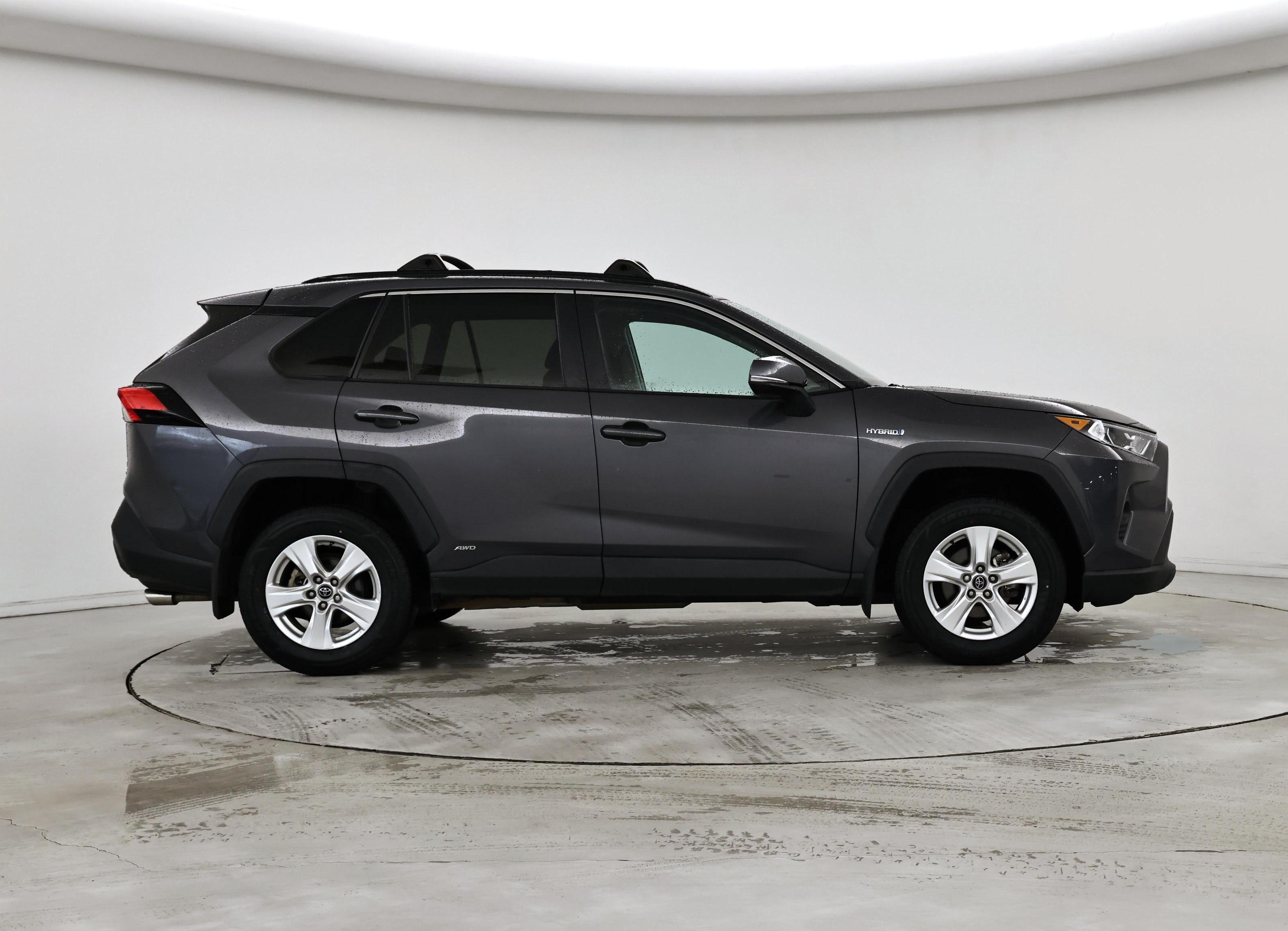 Thumbnail: 2020 Toyota RAV4 - 7