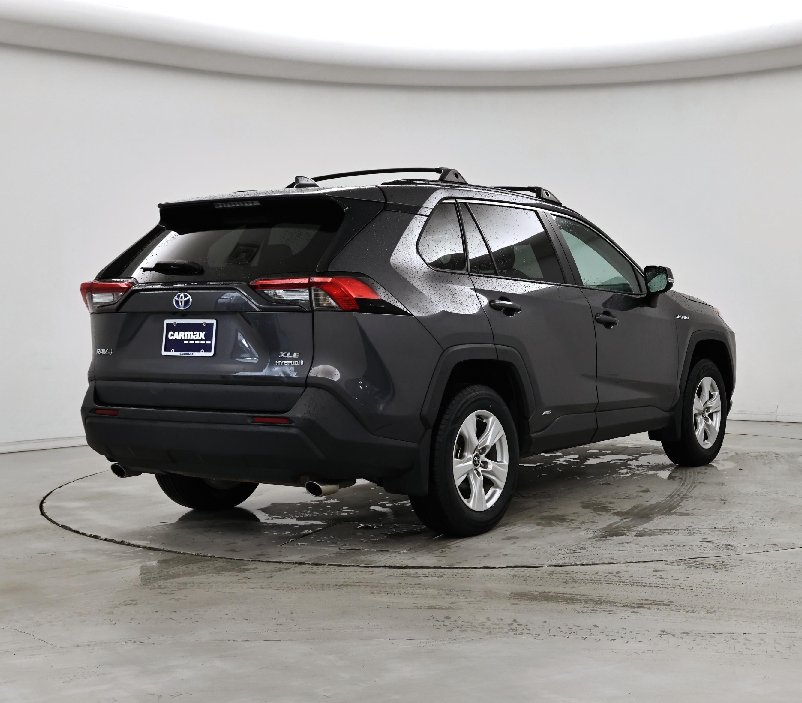 Thumbnail: 2020 Toyota RAV4 - 8