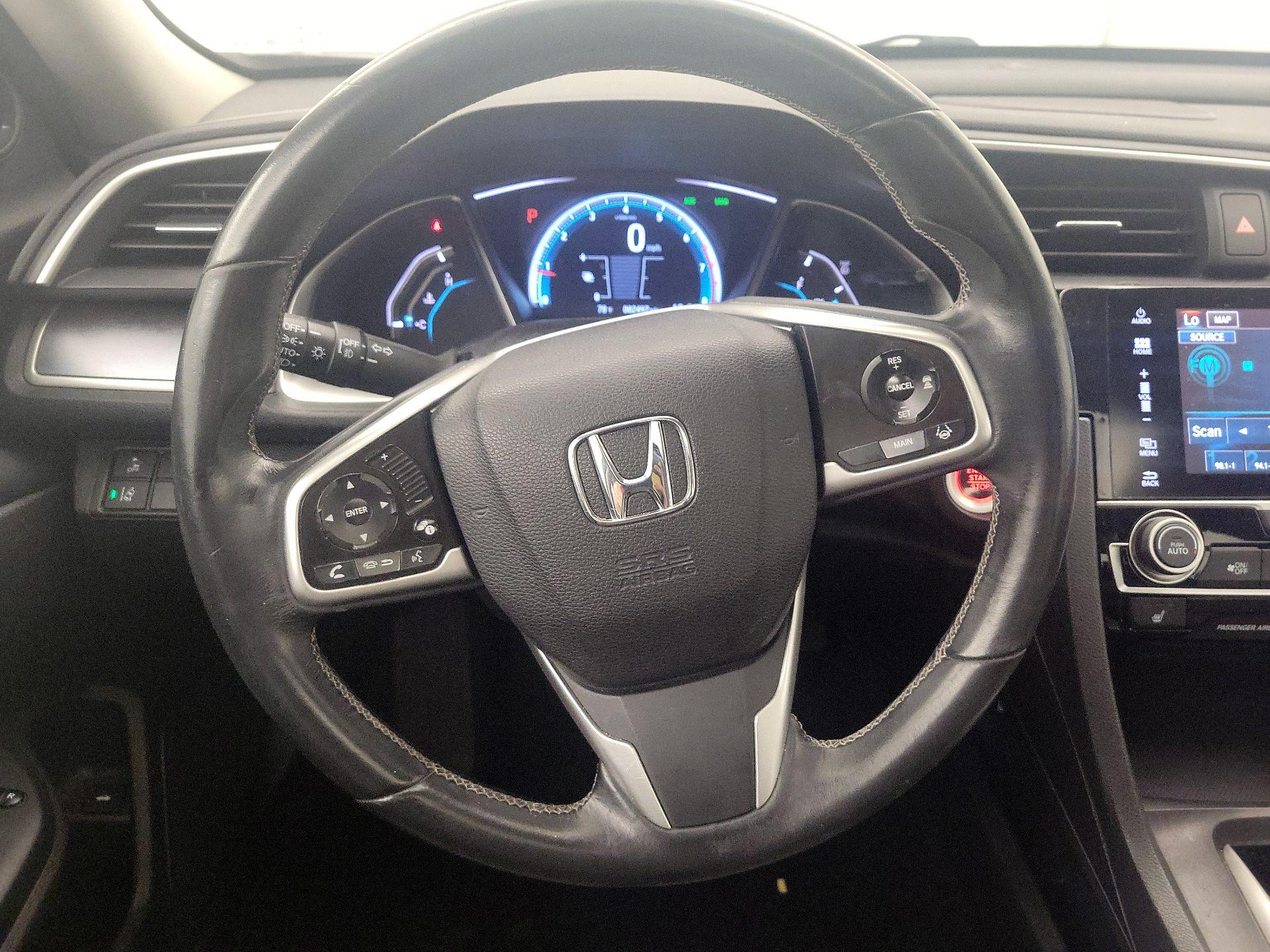 Thumbnail: 2016 Honda Civic - 10
