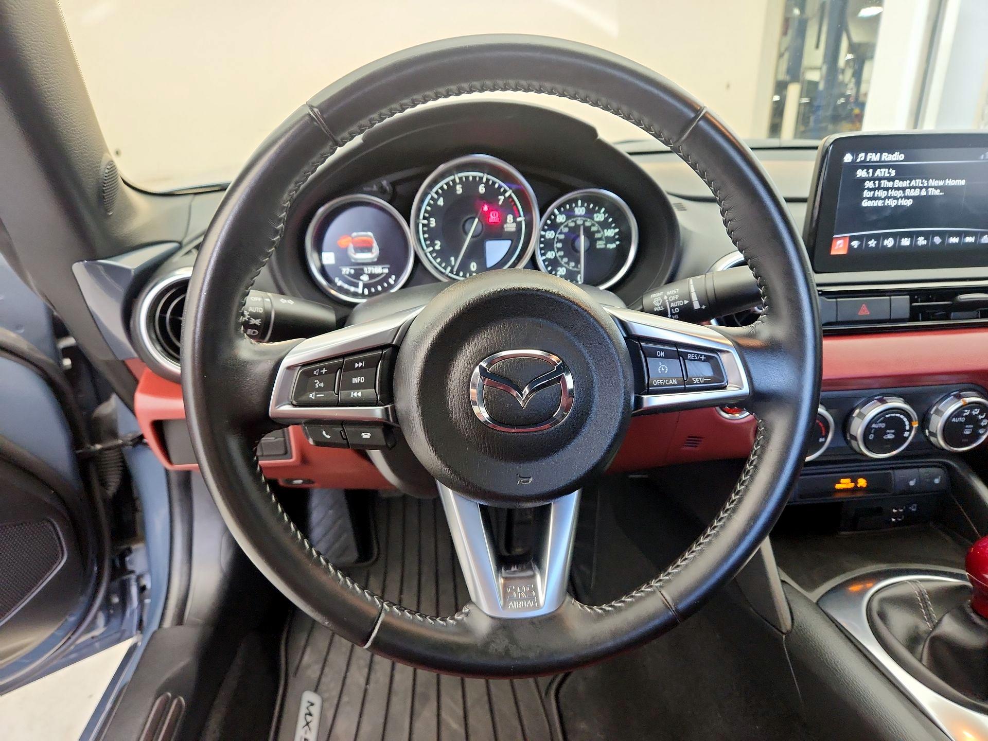 Thumbnail: 2020 Mazda MX-5 Miata - 10