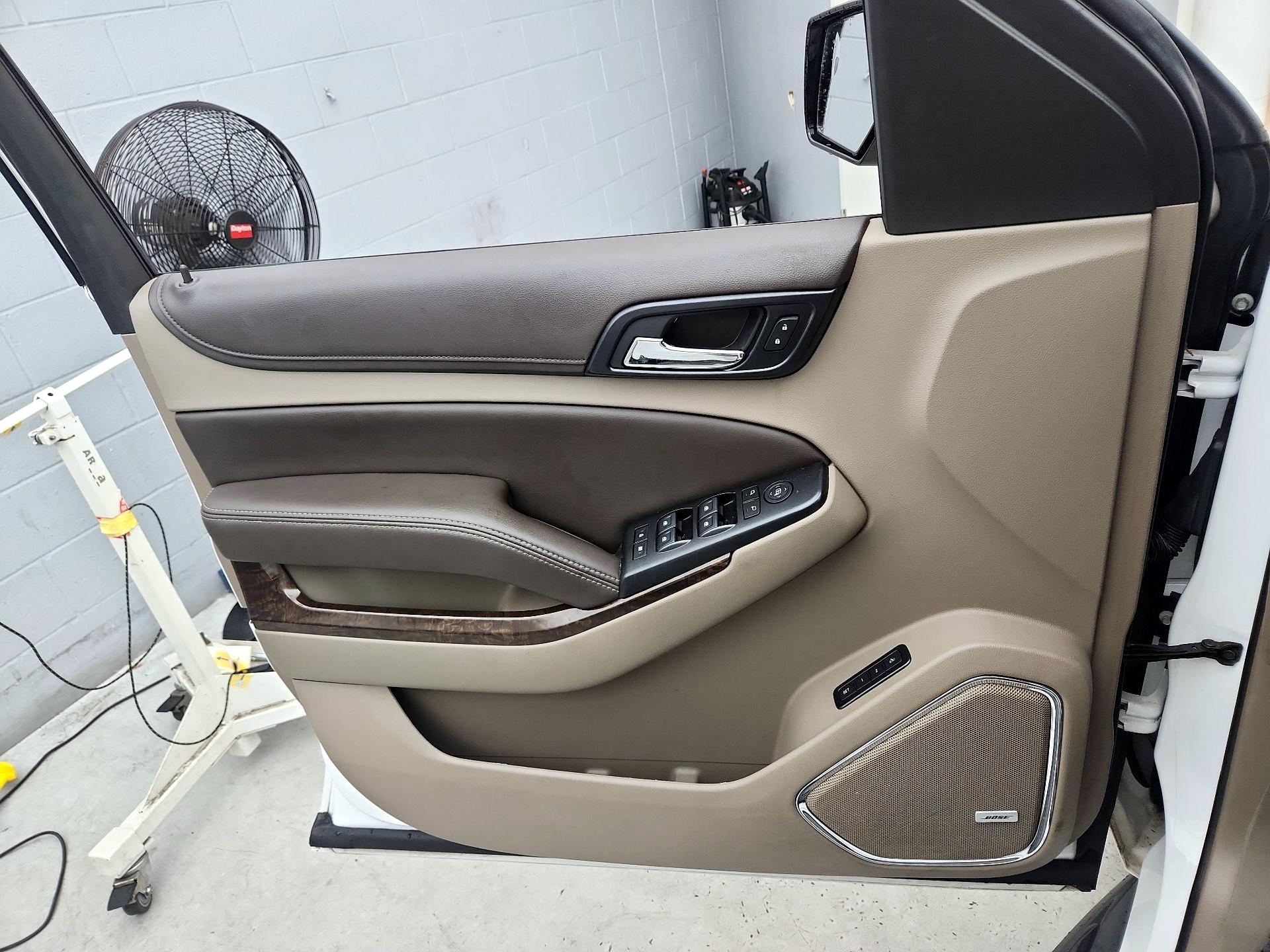 Thumbnail: 2018 Chevrolet Tahoe - 12