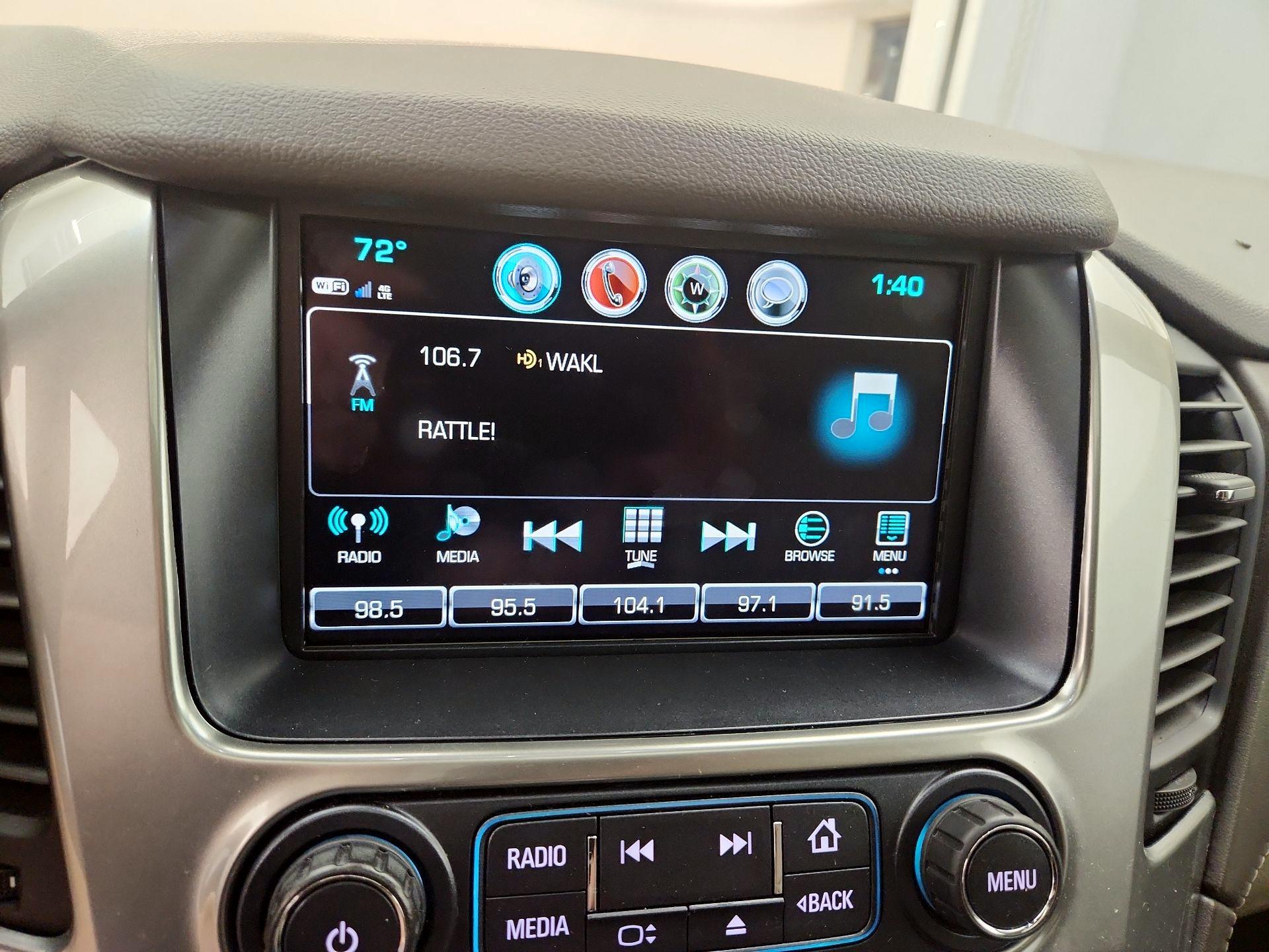 Thumbnail: 2018 Chevrolet Tahoe - 16