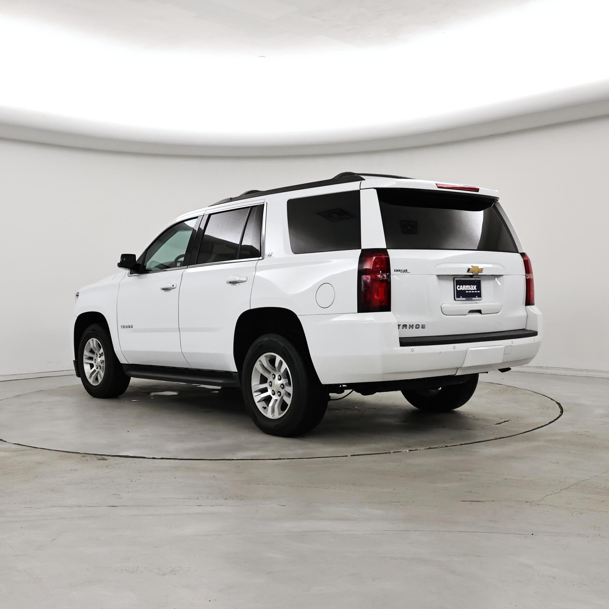 Thumbnail: 2018 Chevrolet Tahoe - 2