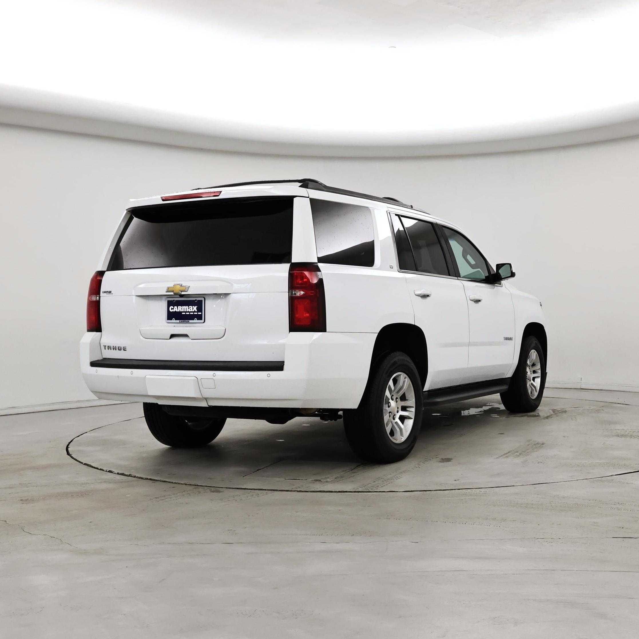 Thumbnail: 2018 Chevrolet Tahoe - 8