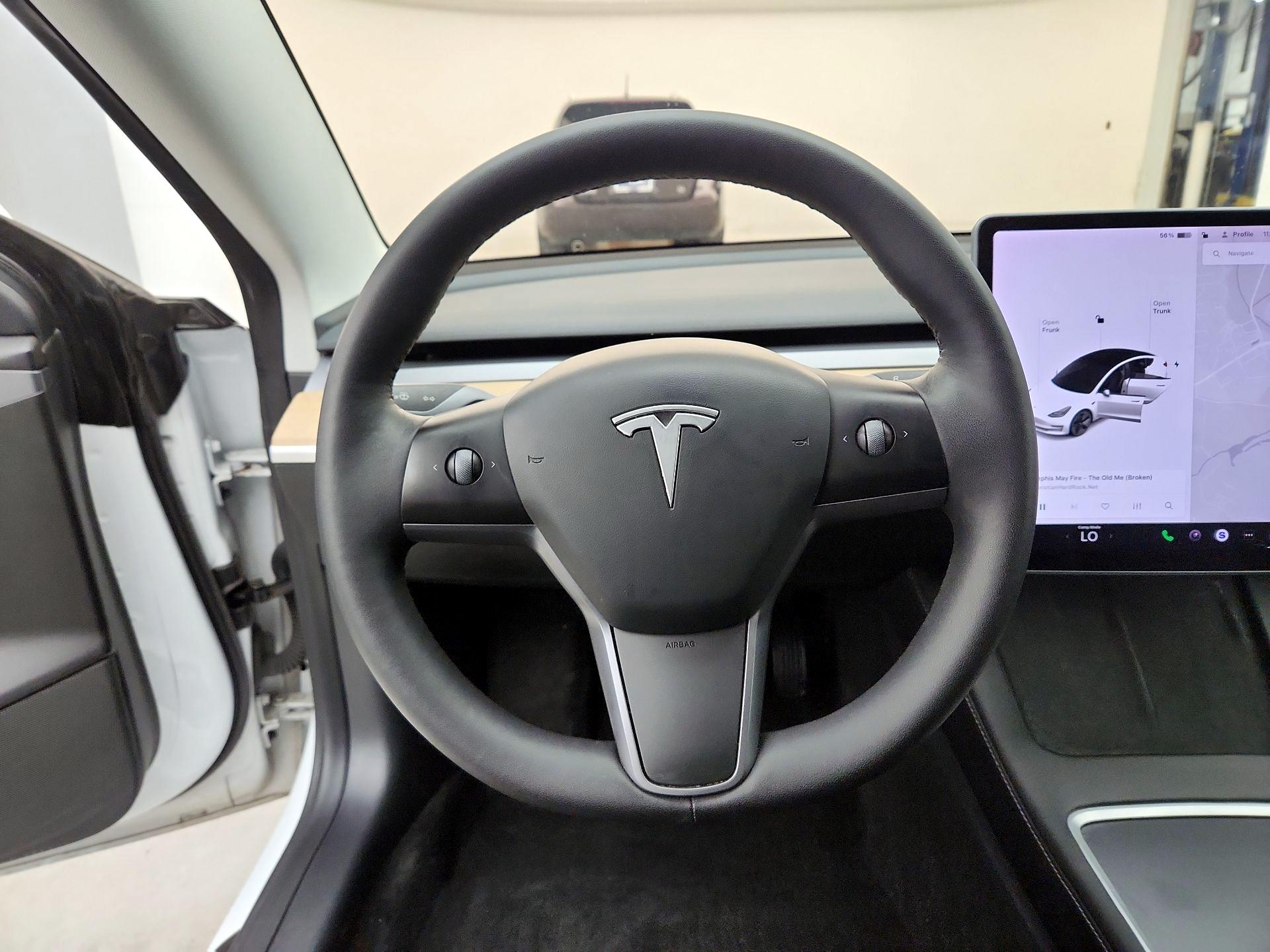 Thumbnail: 2021 Tesla Model 3 - 10