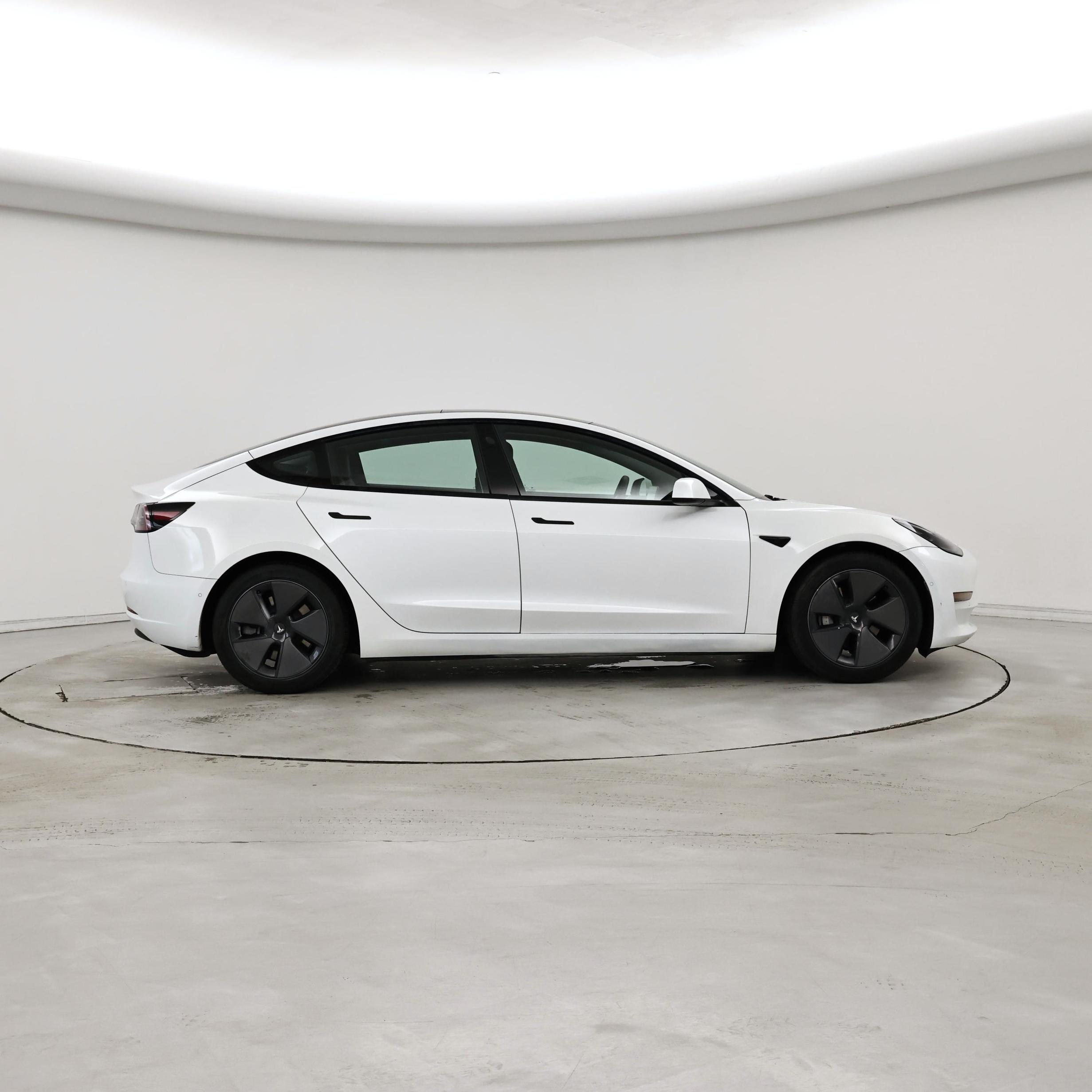 Thumbnail: 2021 Tesla Model 3 - 7