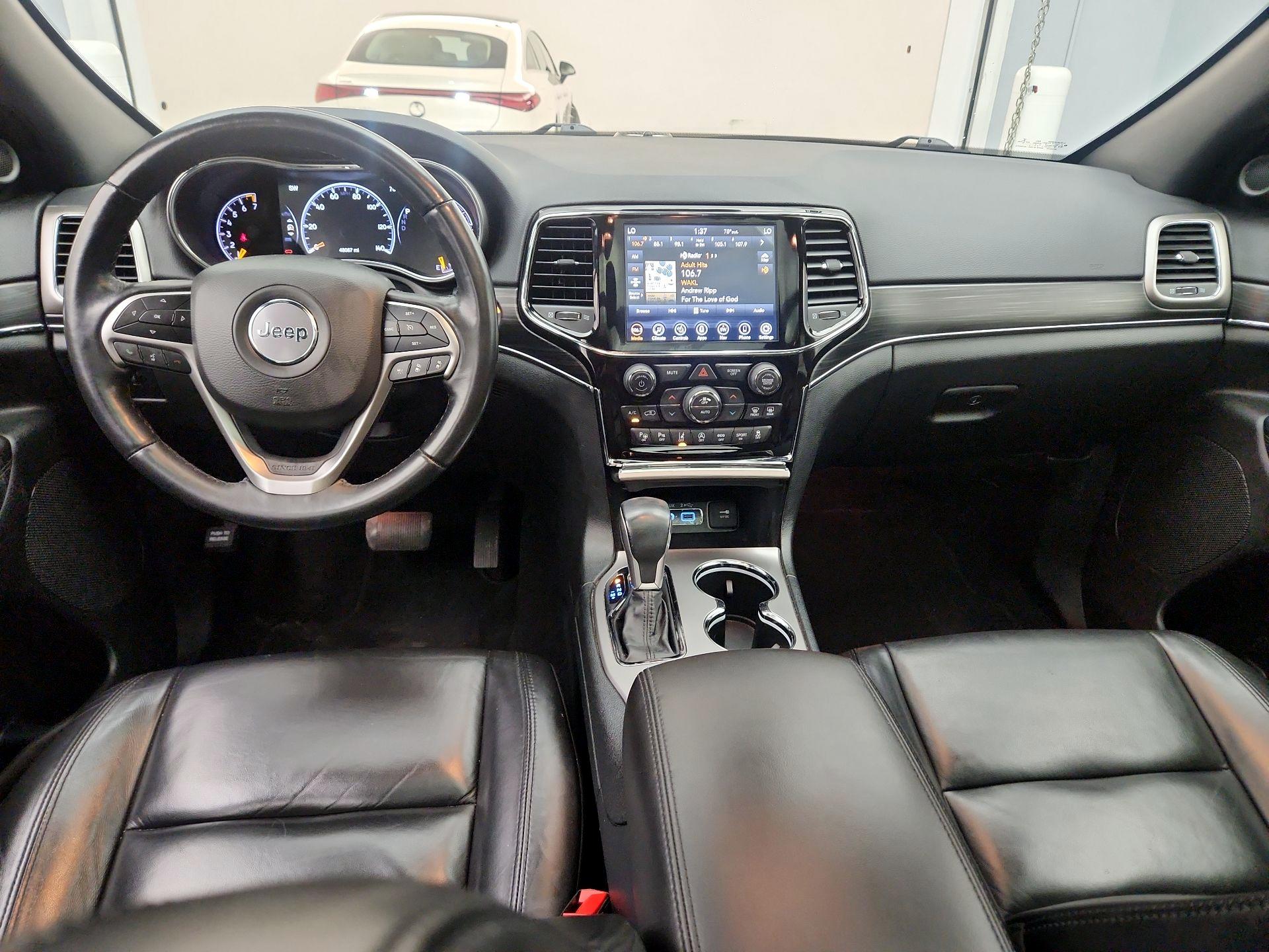Thumbnail: 2022 Jeep Grand Cherokee - 9