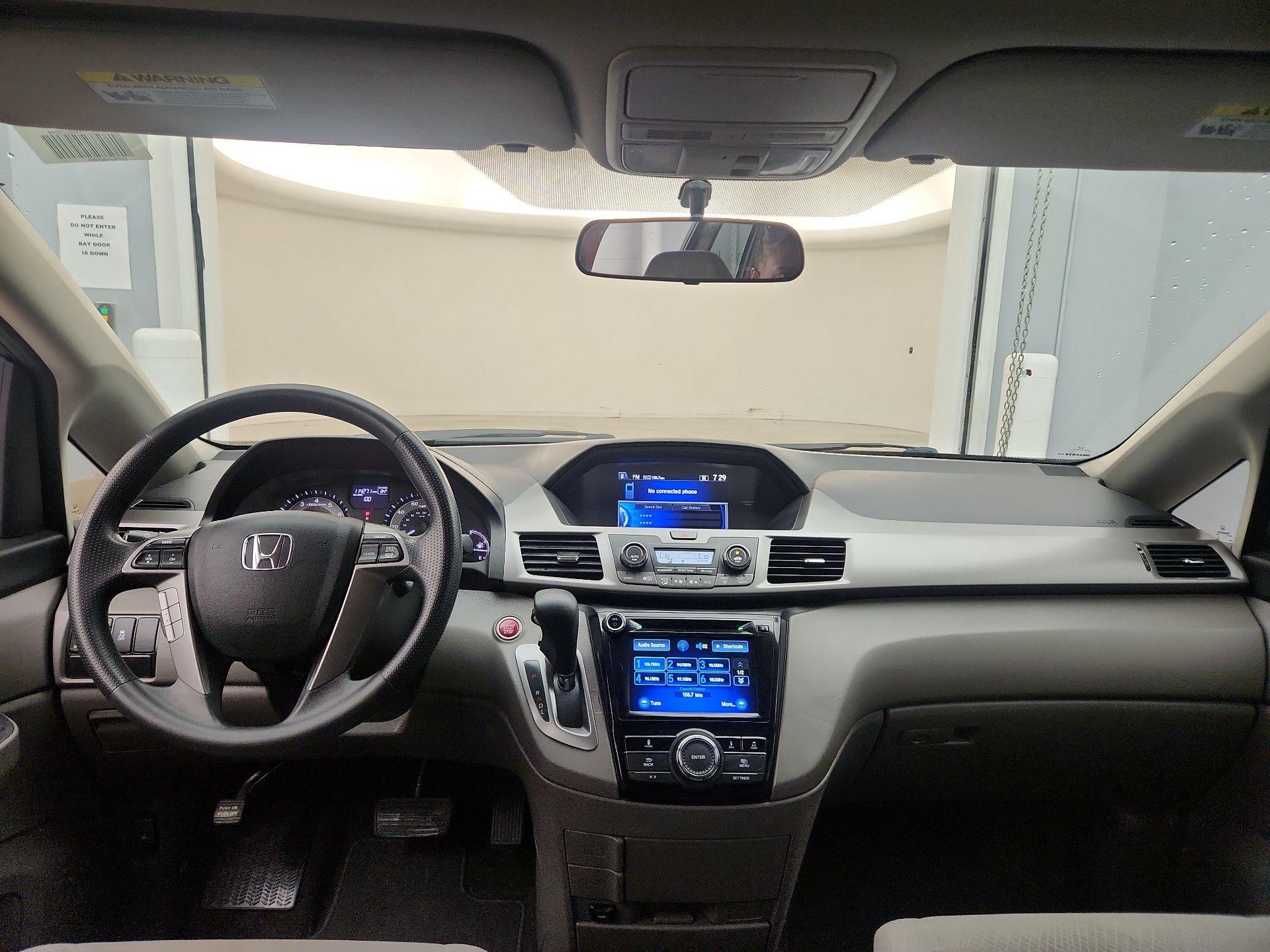 Thumbnail: 2016 Honda Odyssey - 9