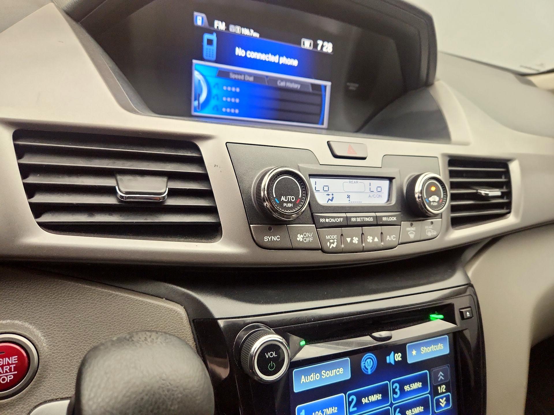 Thumbnail: 2016 Honda Odyssey - 16