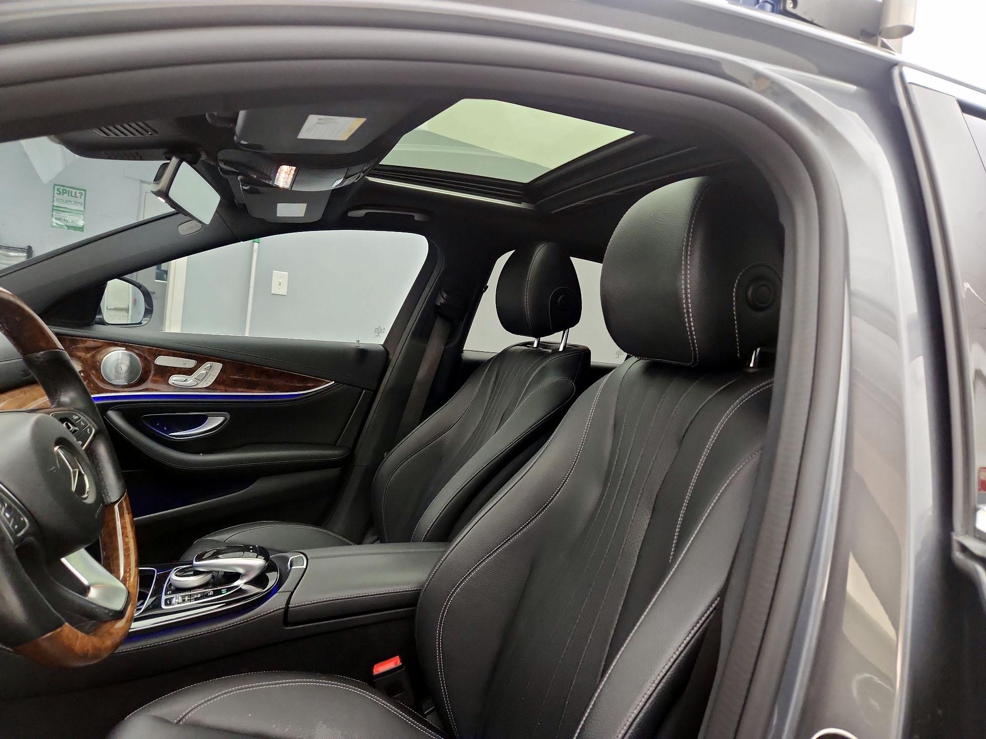 Thumbnail: 2017 Mercedes-Benz E-Class - 19