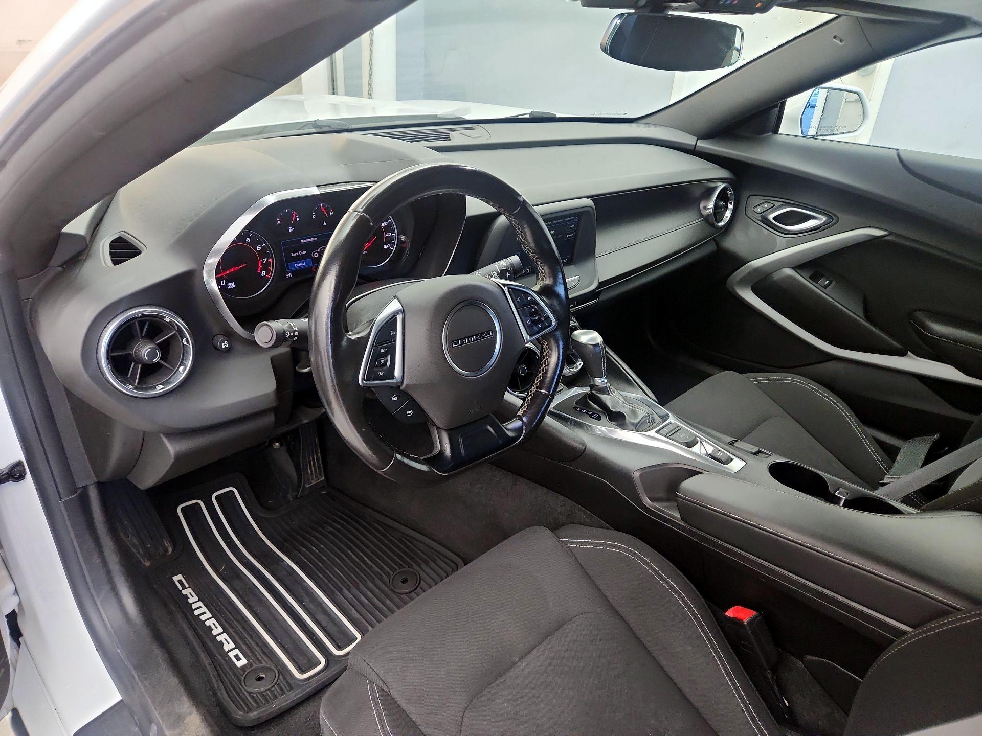 Thumbnail: 2019 Chevrolet Camaro - 9