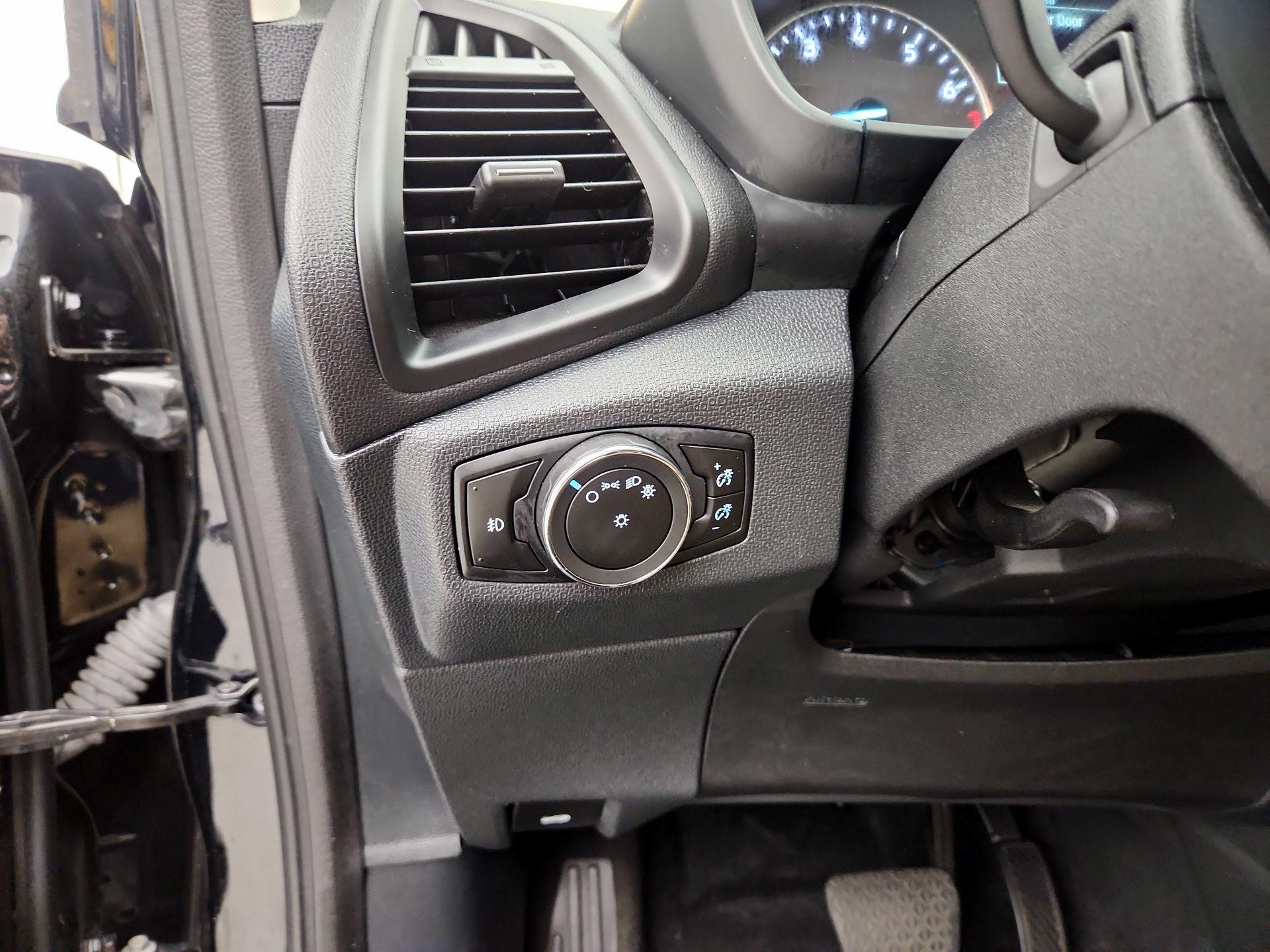 Thumbnail: 2020 Ford EcoSport - 13