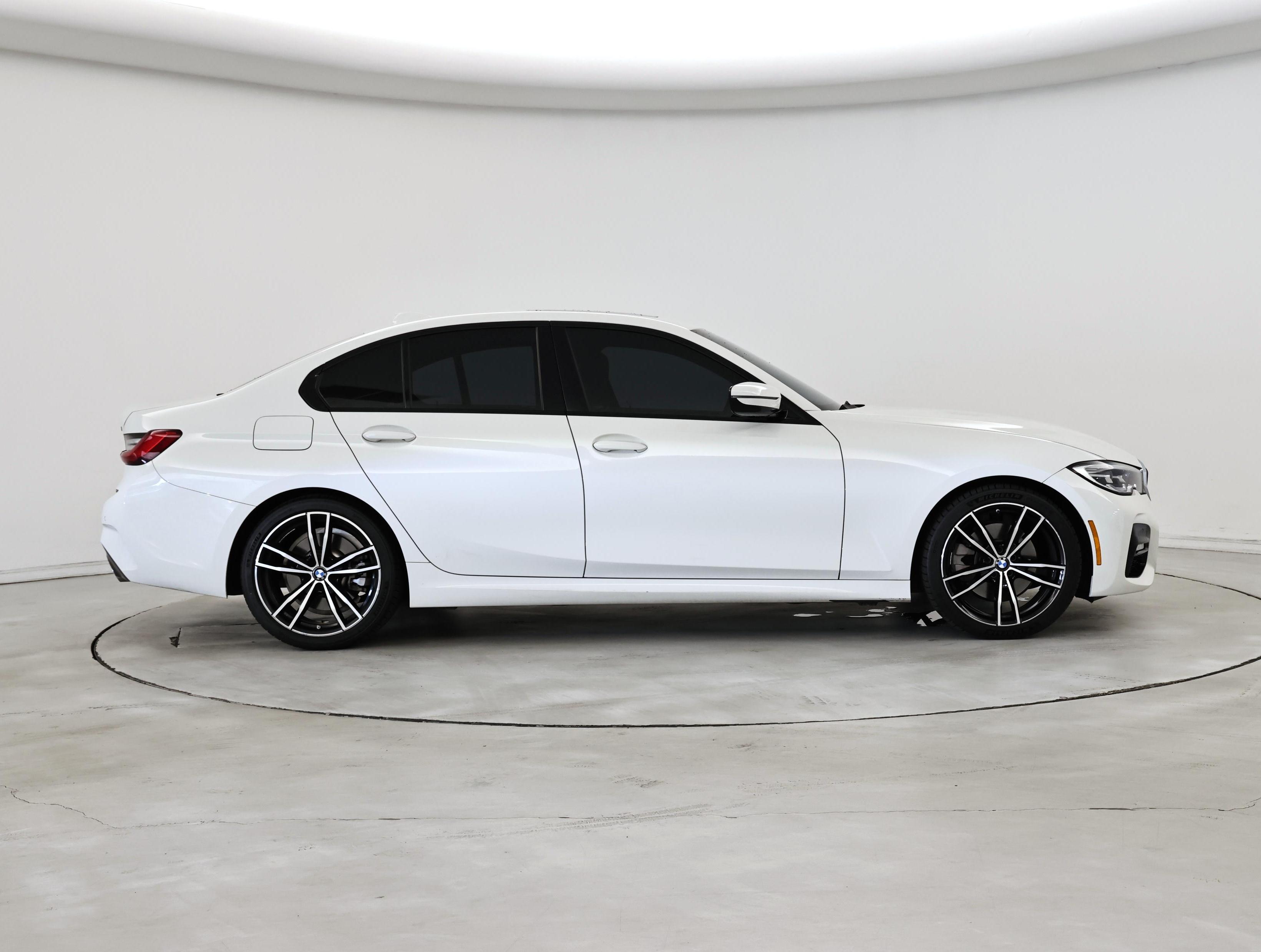 Thumbnail: 2021 BMW 3 Series - 7