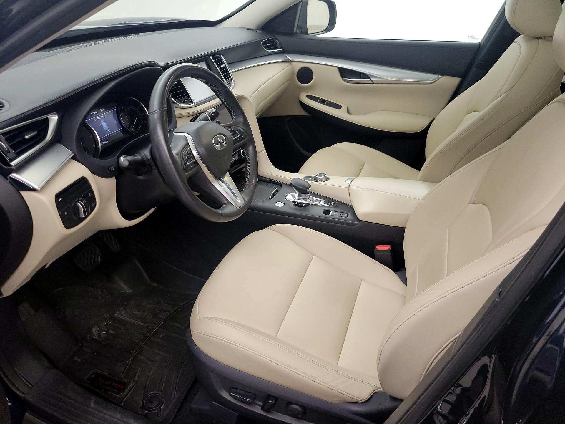 Thumbnail: 2019 INFINITI QX50 - 11