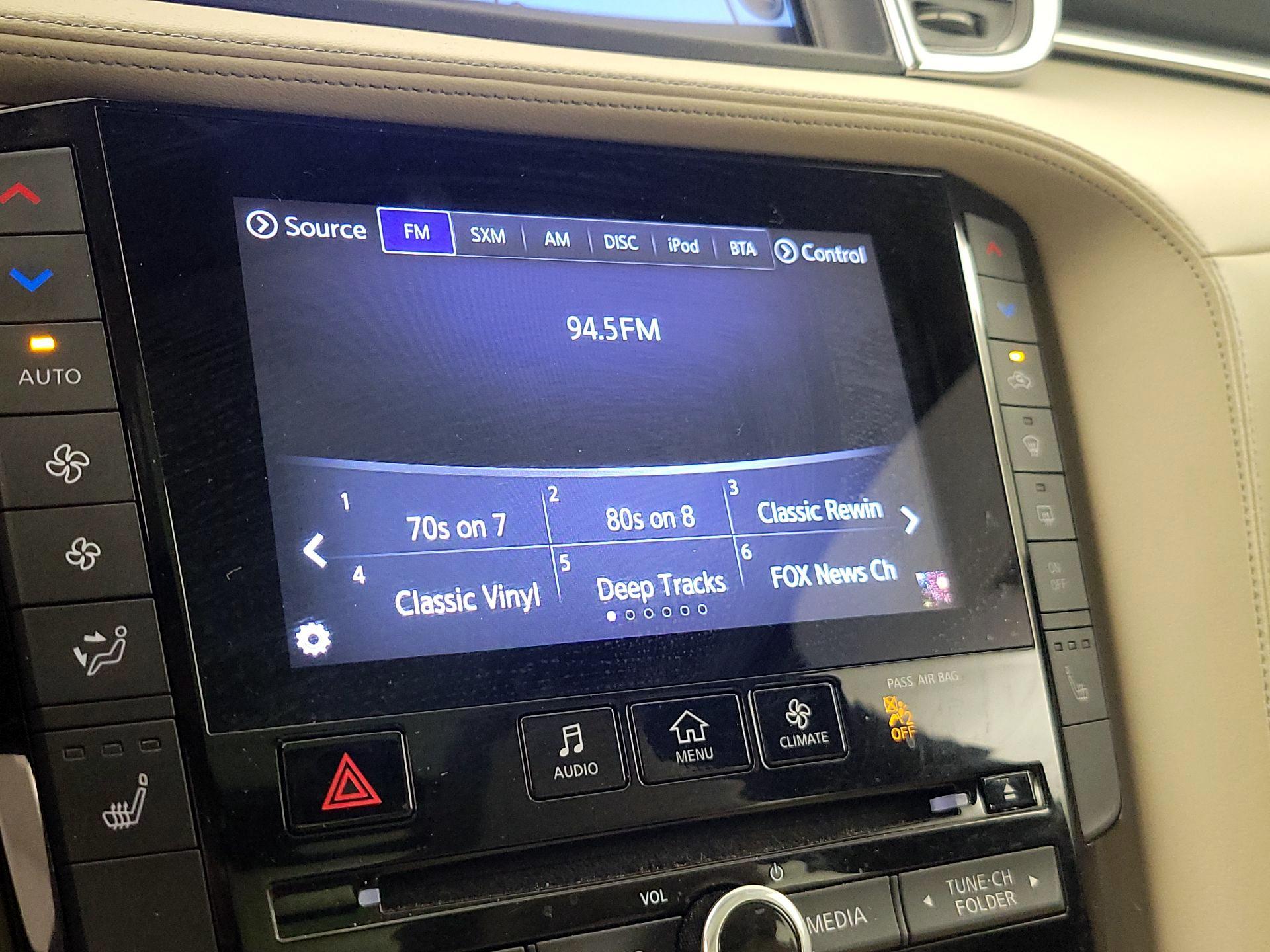 Thumbnail: 2019 INFINITI QX50 - 16