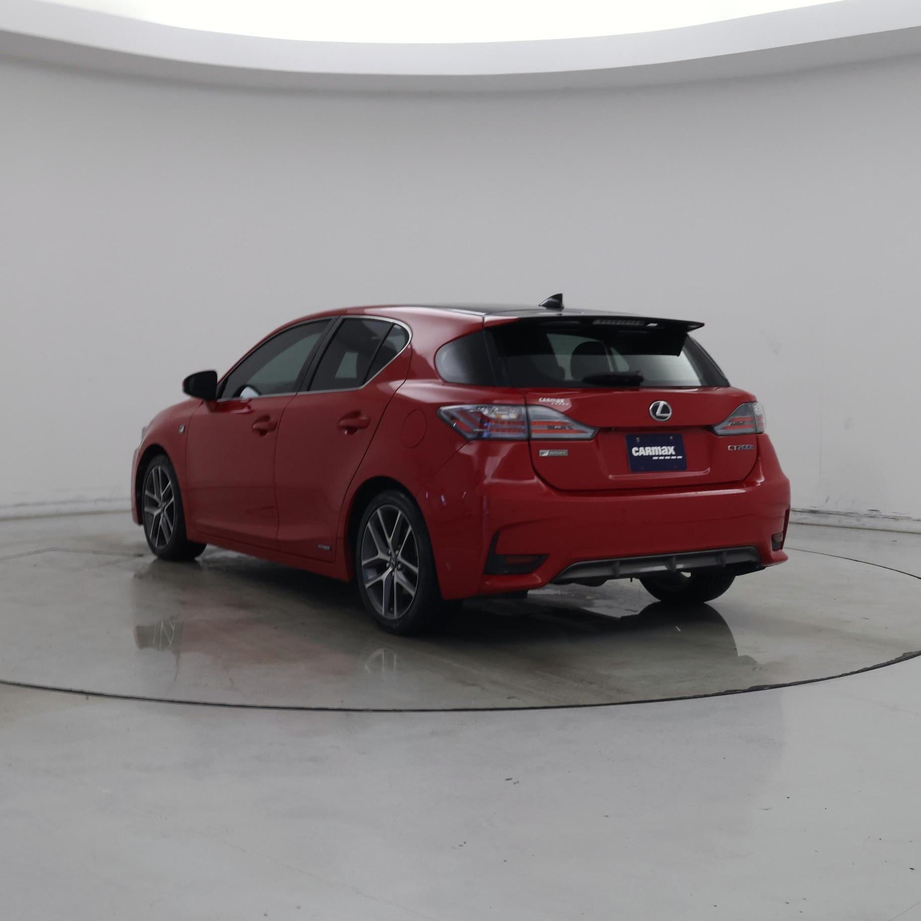 Thumbnail: 2015 Lexus CT - 2