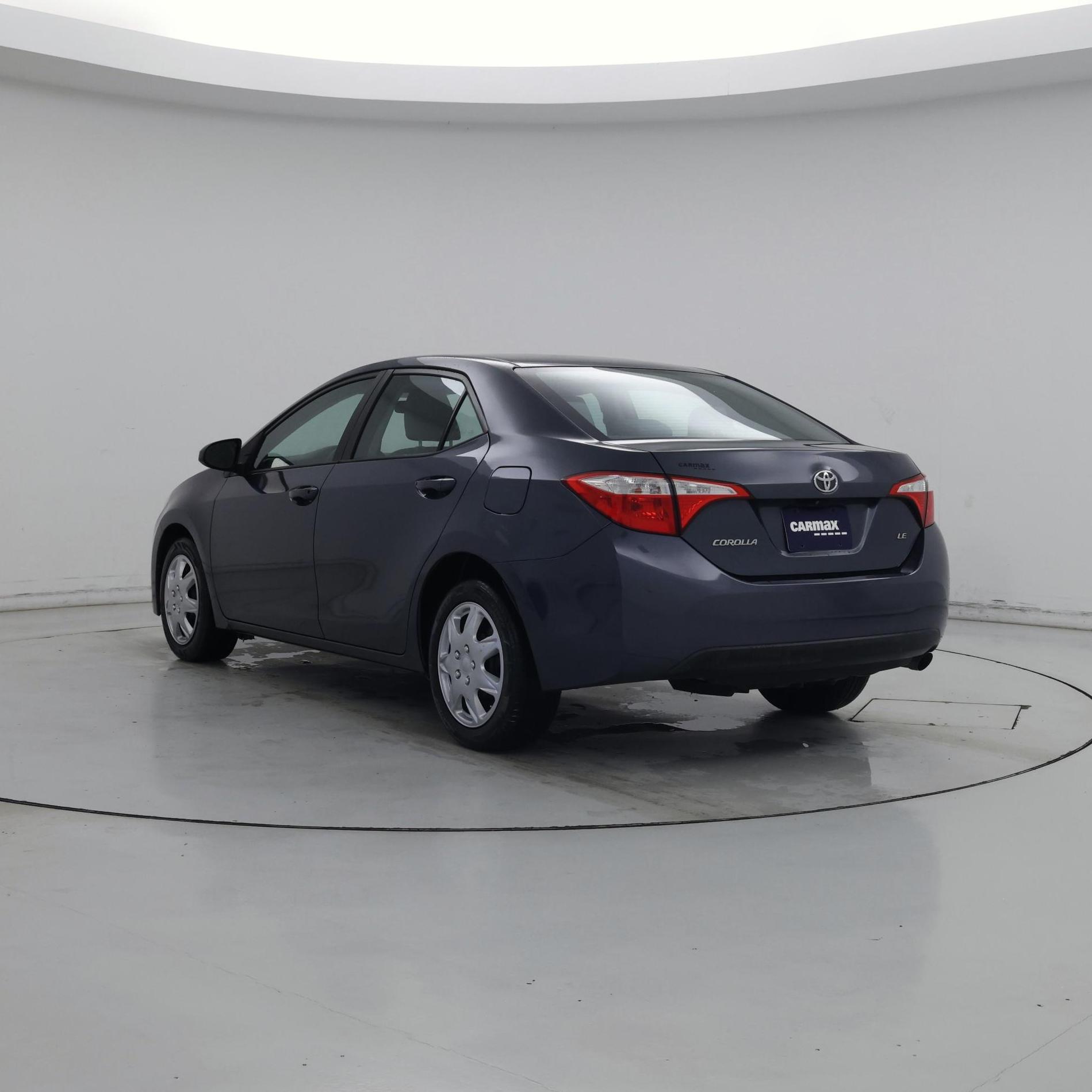Thumbnail: 2015 Toyota Corolla - 2