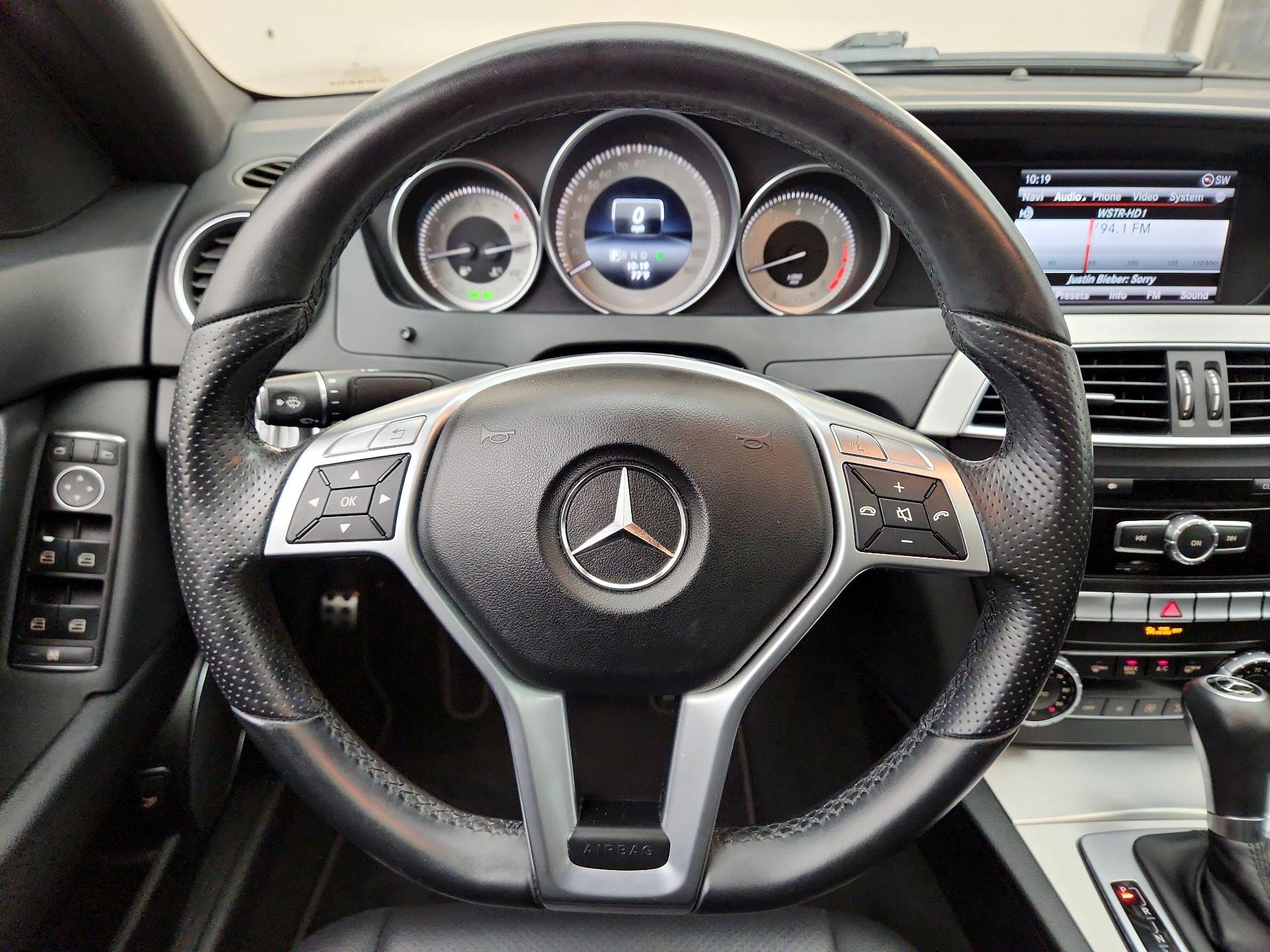 Thumbnail: 2014 Mercedes-Benz C-Class - 10