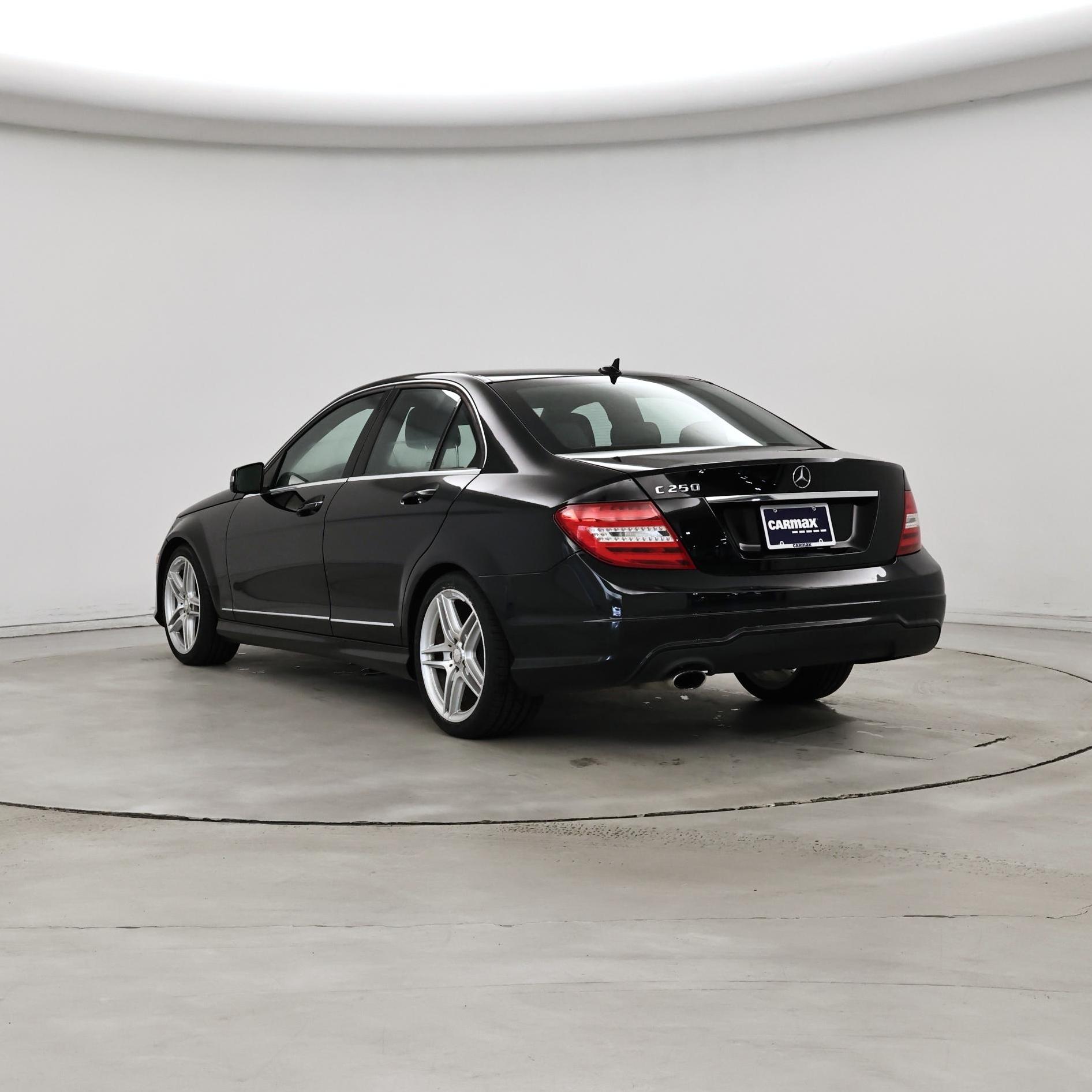 Thumbnail: 2014 Mercedes-Benz C-Class - 2