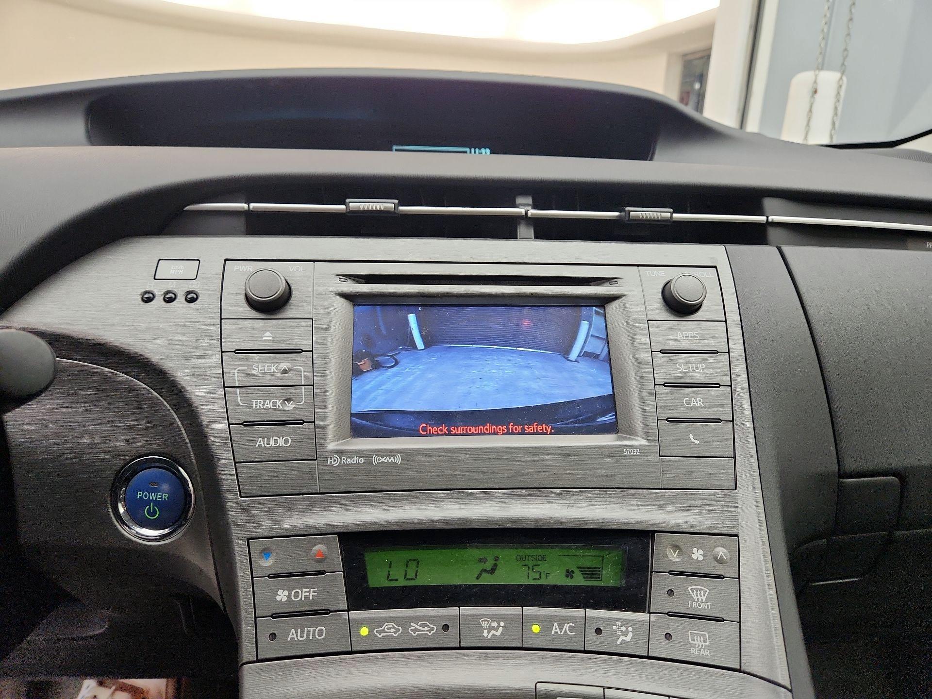 Thumbnail: 2013 Toyota Prius - 14