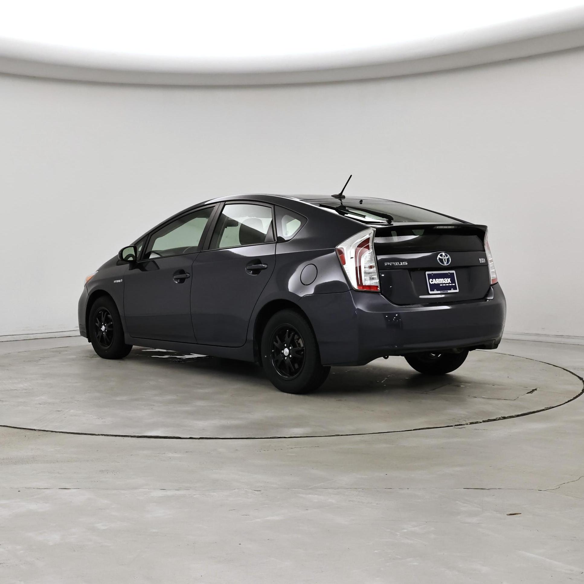 Thumbnail: 2013 Toyota Prius - 2