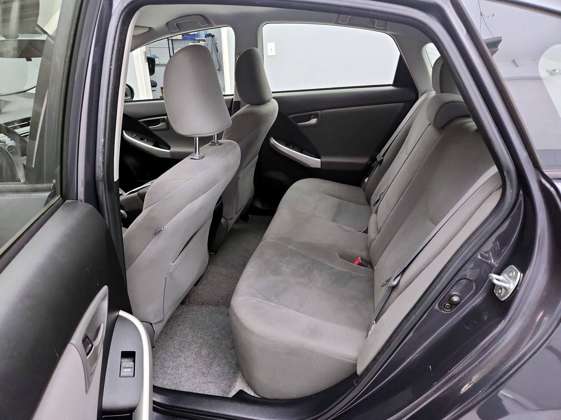 Thumbnail: 2013 Toyota Prius - 19