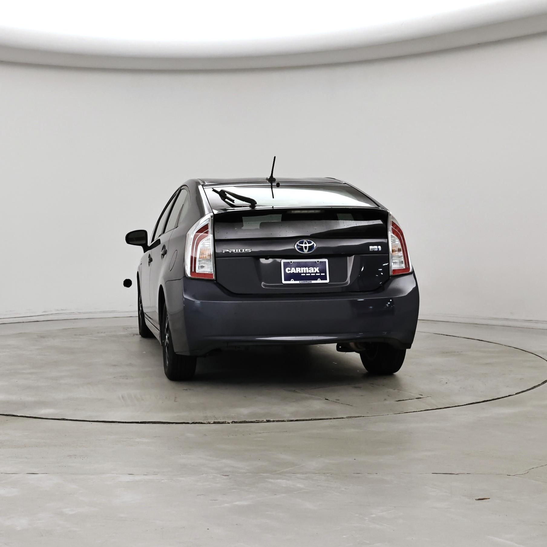 Thumbnail: 2013 Toyota Prius - 6