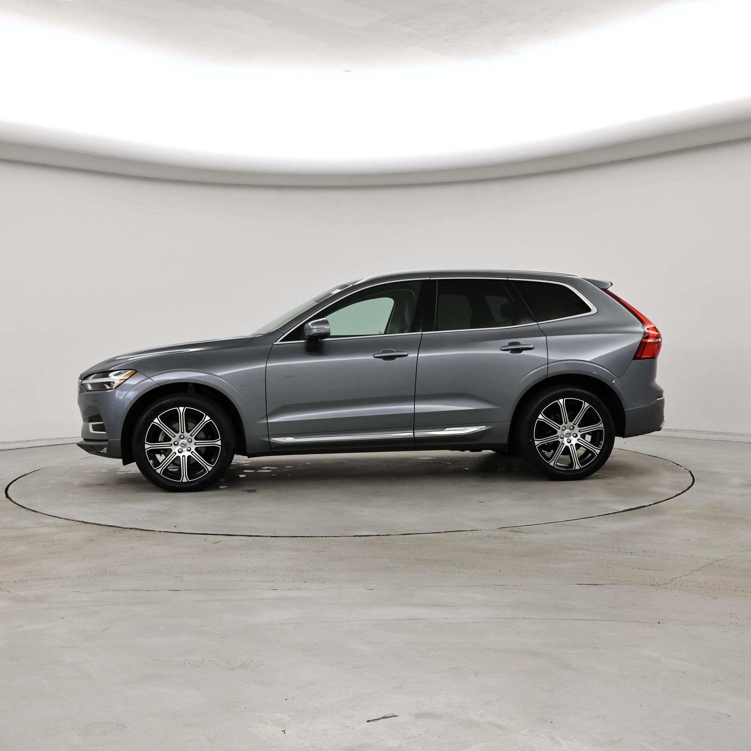 Thumbnail: 2020 Volvo XC60 - 3