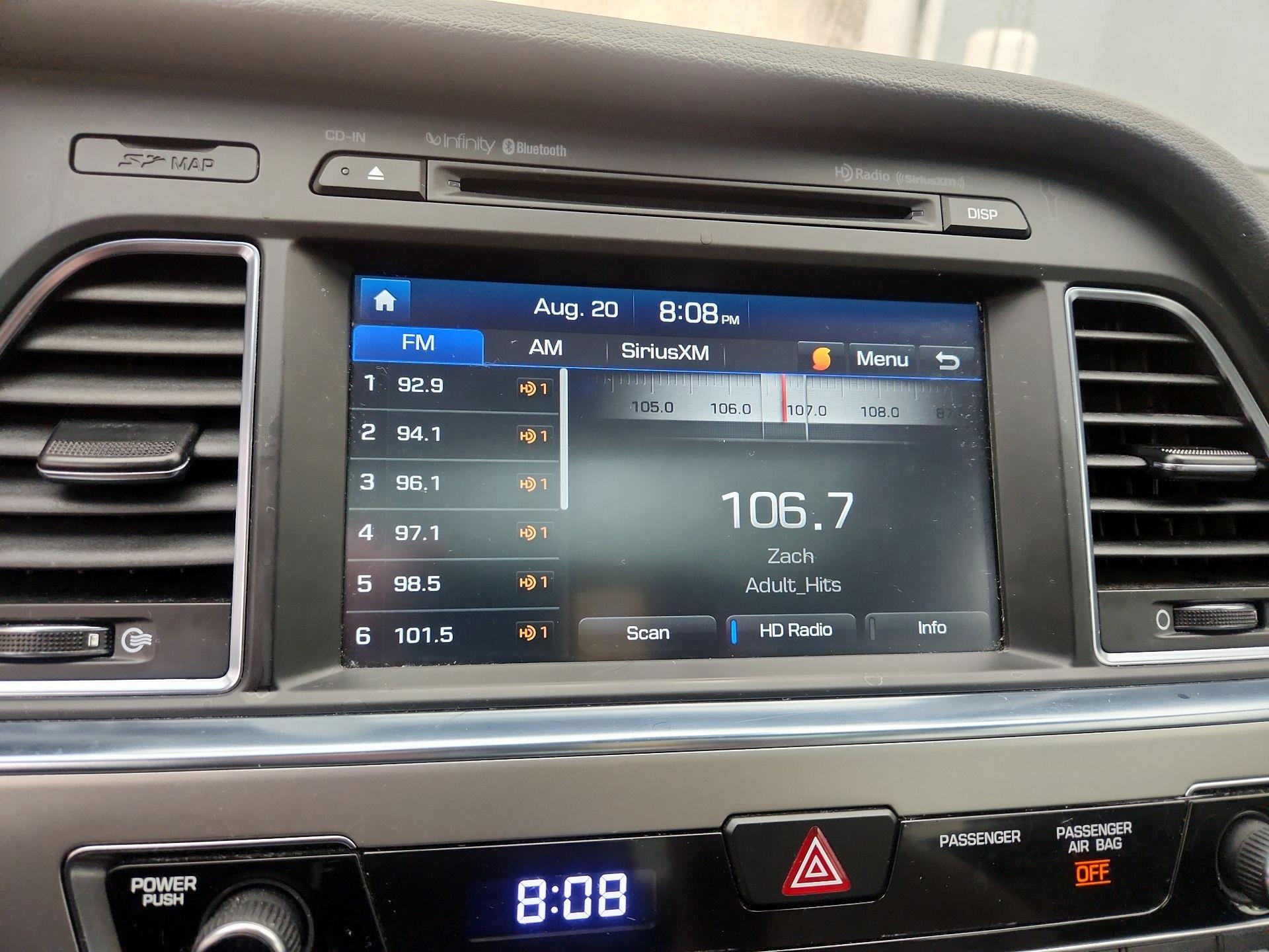 Thumbnail: 2016 Hyundai Sonata - 16